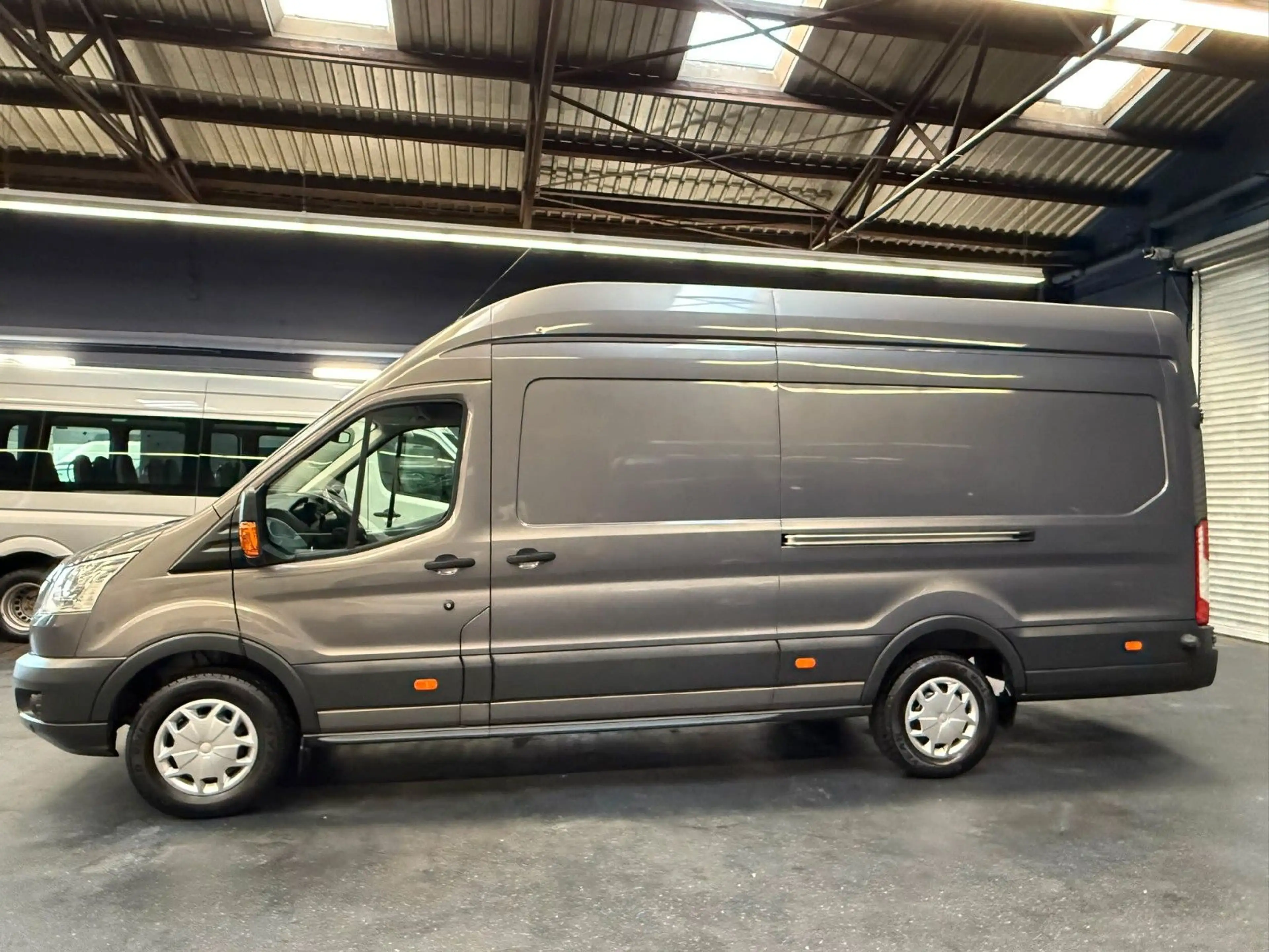 Ford Transit Jumbo Maxi L4H3 Klima Tempomat R-CAM AHK — photo 4