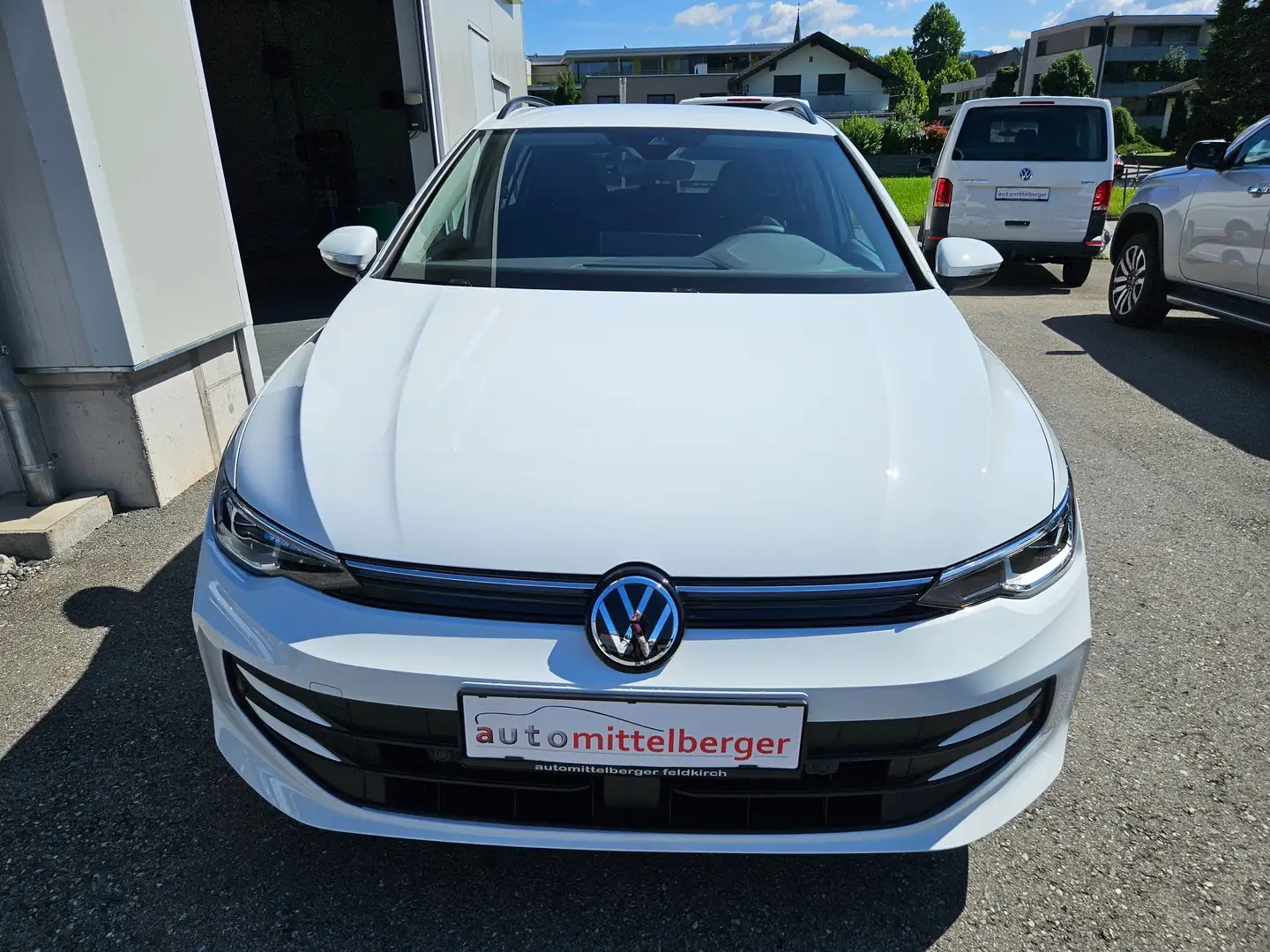 Volkswagen Golf Variant Business mHeV DSG Blanc - 2
