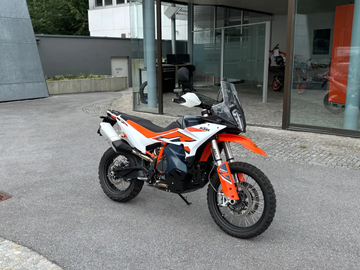 KTM 890 Adventure R aus erster Hand Orange - 2
