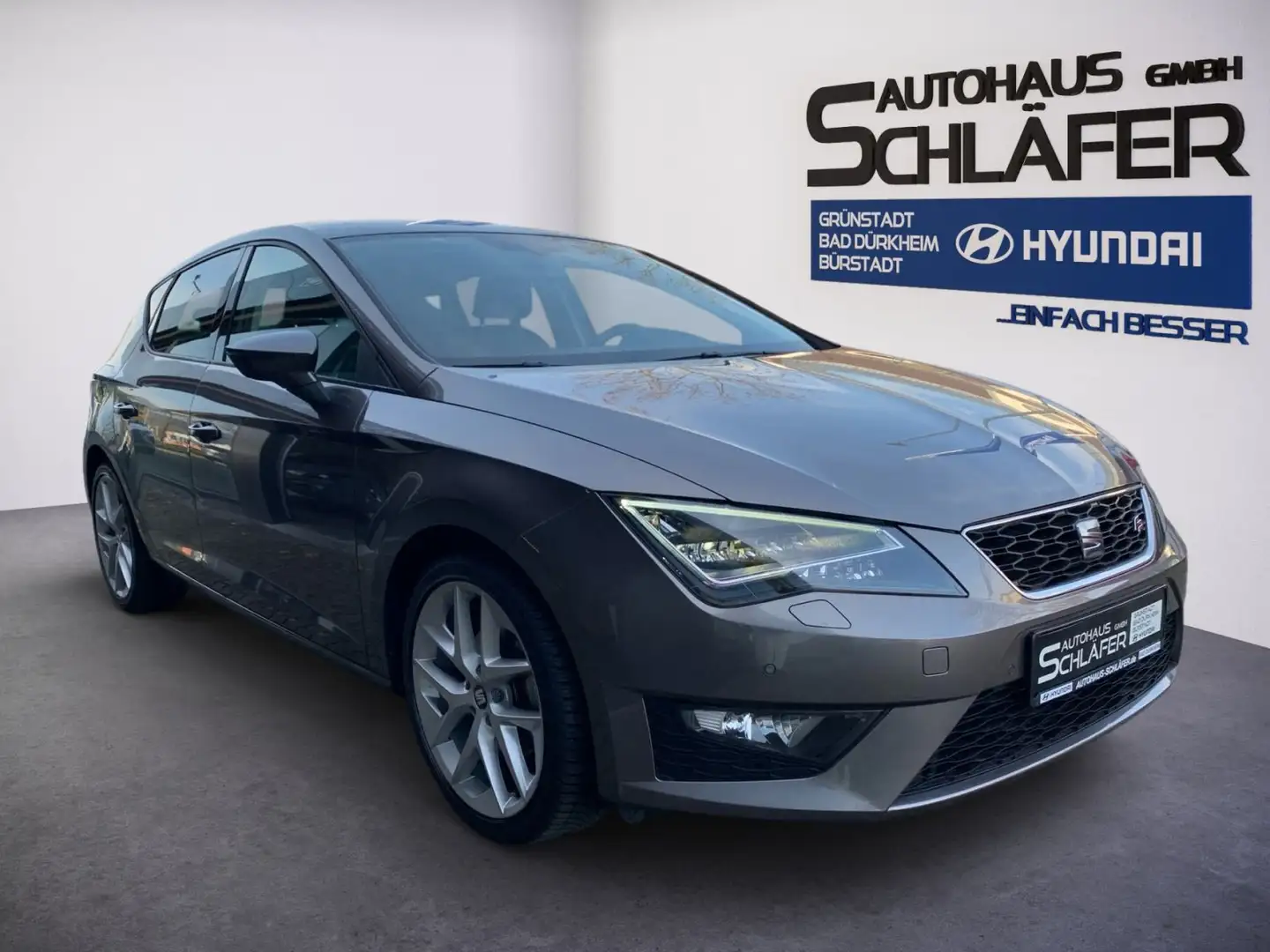 SEAT Leon 1.4l TSI FR LED Sitzheizung Grau - 2