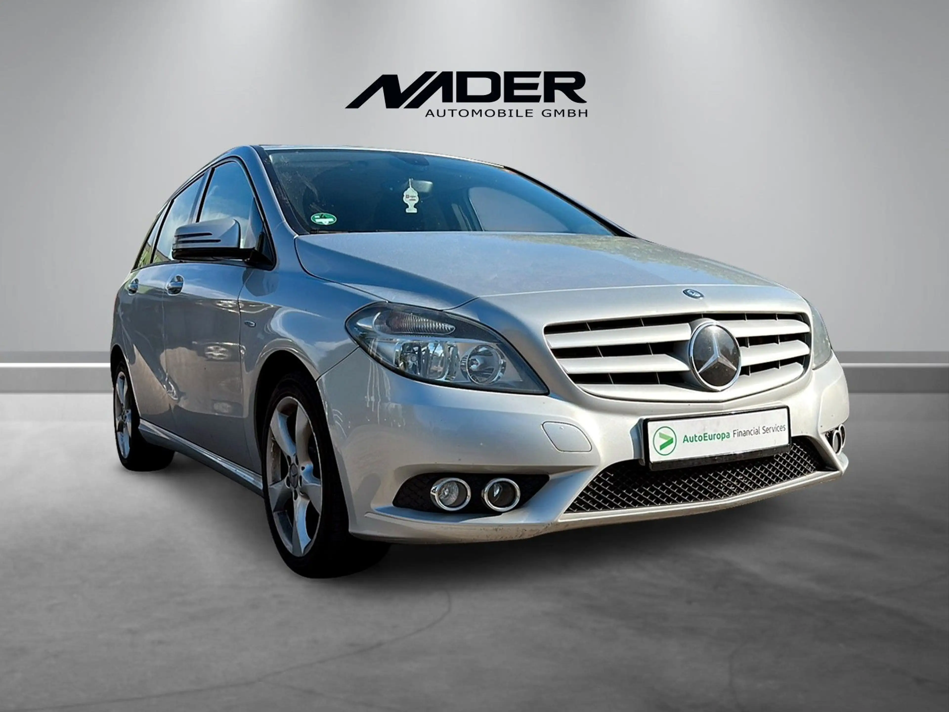 Mercedes-Benz B 200 BlueEfficiency I Tempomat I Nebelscheinwer — photo 4
