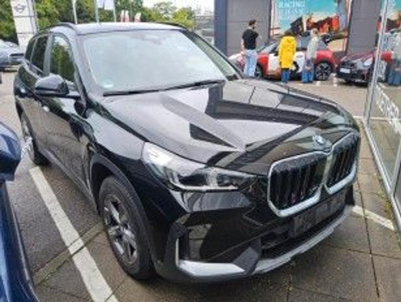 BMW X1 xDrive 20d Aut/KeyLes/Park&Driv&FernLichtAss — photo 2
