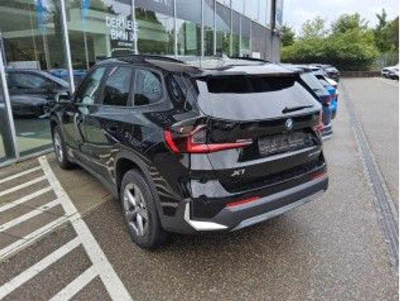 BMW X1 xDrive 20d Aut/KeyLes/Park&Driv&FernLichtAss — photo 4