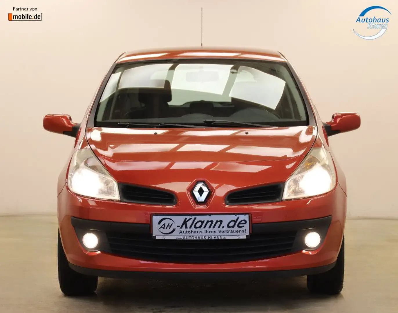 Renault Clio 3 1.6 16V 111PS Initiale 5-Türer BC 1.Hand Rot - 2