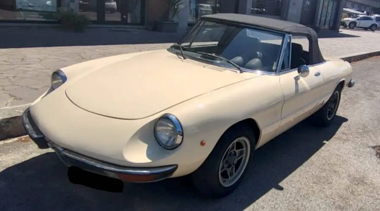 Alfa Romeo Spider 2.0 Veloce 128cv, foto 3