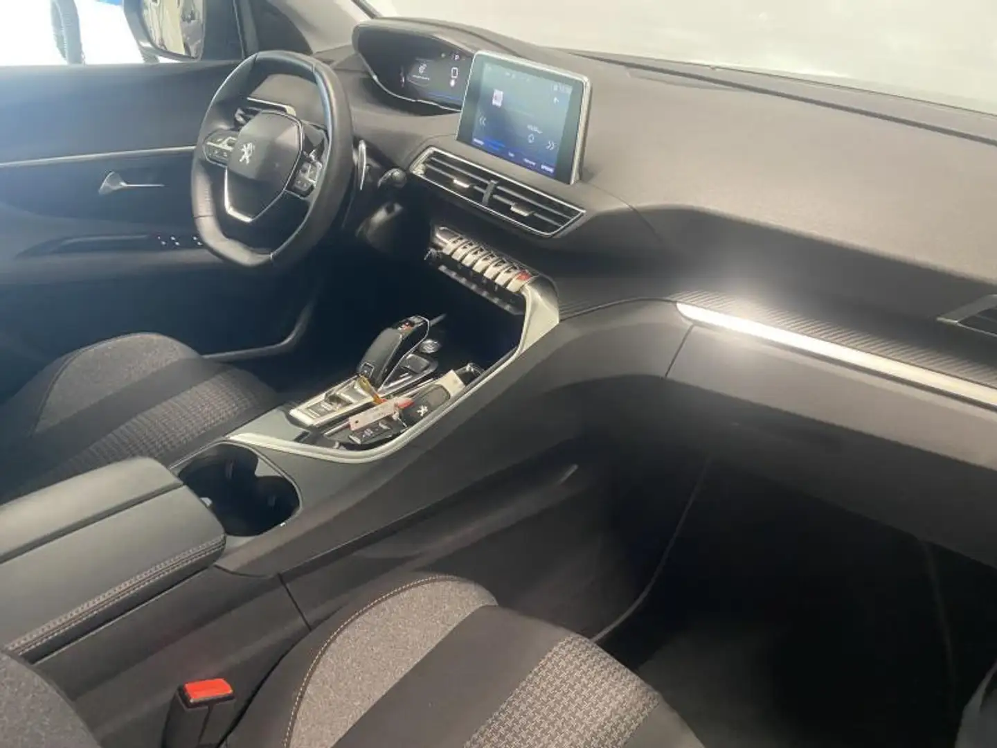 Peugeot 3008 Active Pack - AUTOMATIQUE Bleu - 2