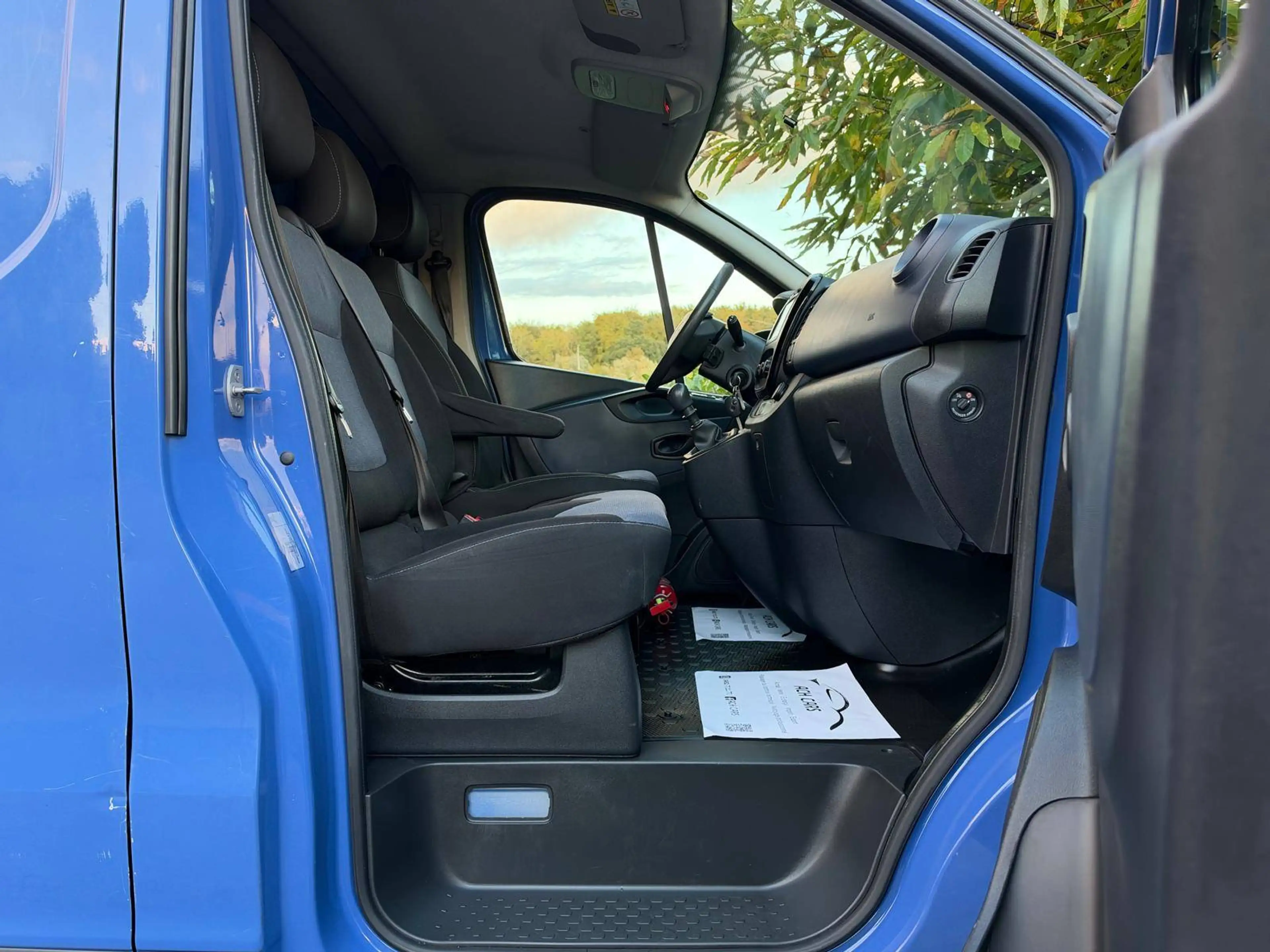 Opel Vivaro 1.6 CDTi L1H1 BiTurbo Edition S/S (EU6) — photo 13