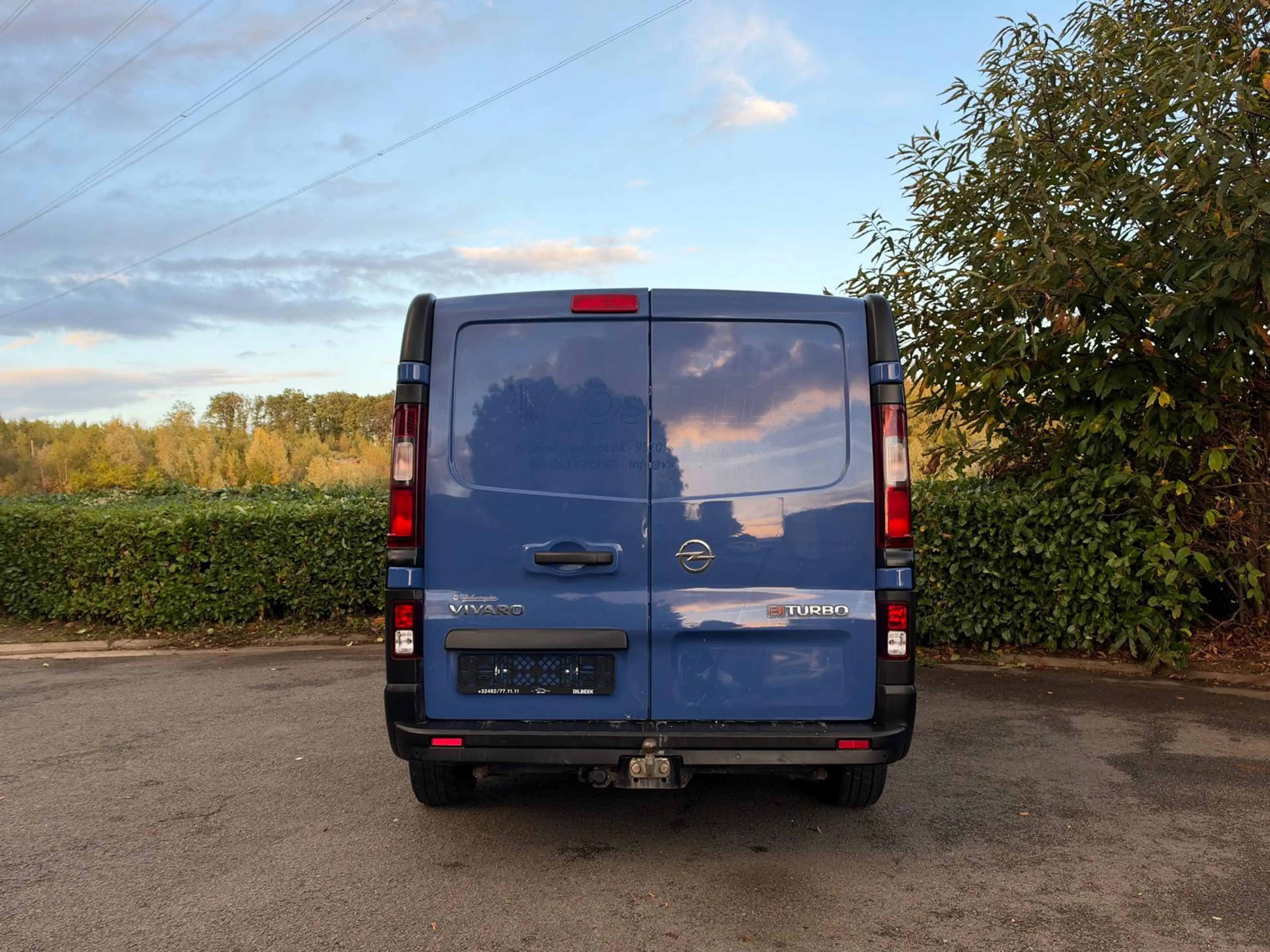 Opel Vivaro 1.6 CDTi L1H1 BiTurbo Edition S/S (EU6) — photo 4
