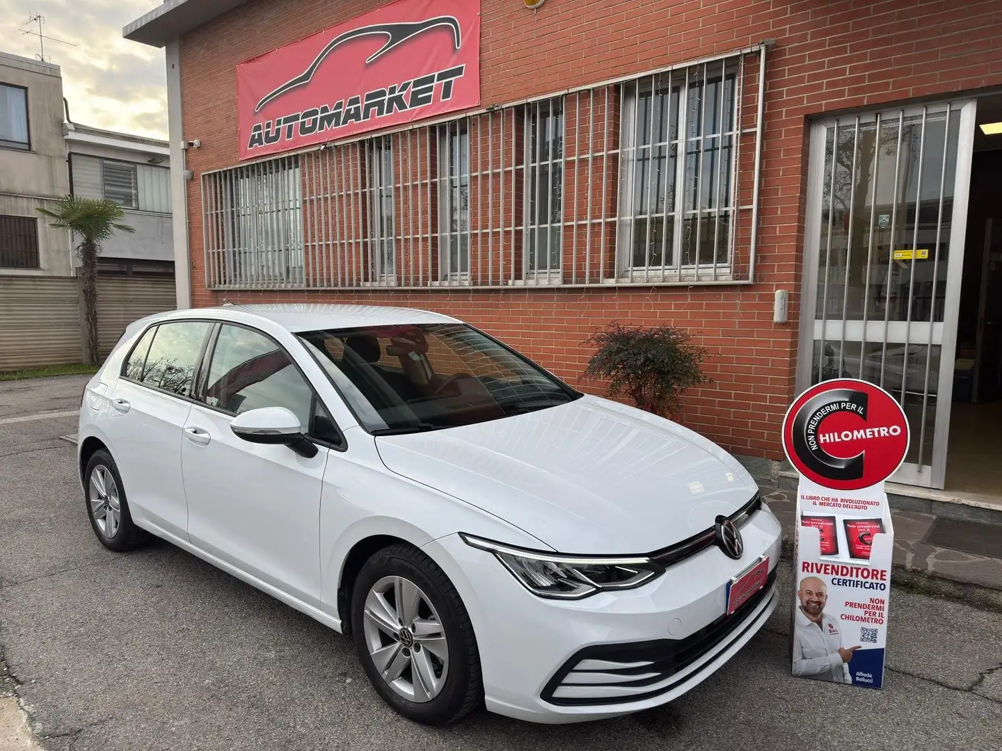 Volkswagen Golf 2.0 tdi Life 115cv dsg Bianco - 1