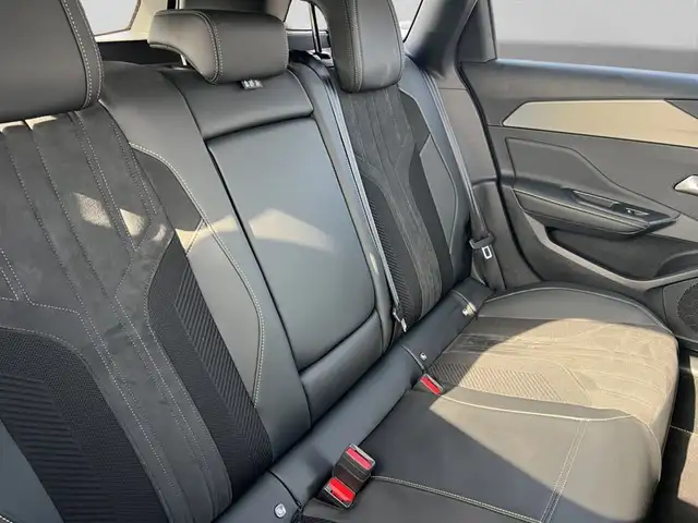 Peugeot 308 view 15