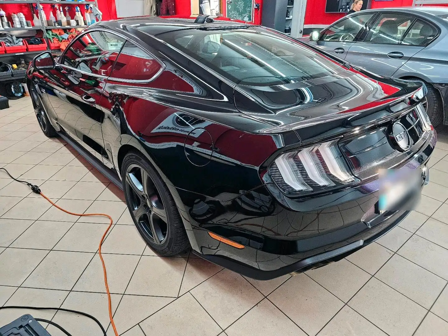 Ford Mustang Fastback 5.0 Ti-VCT V8 Aut. GT - 2