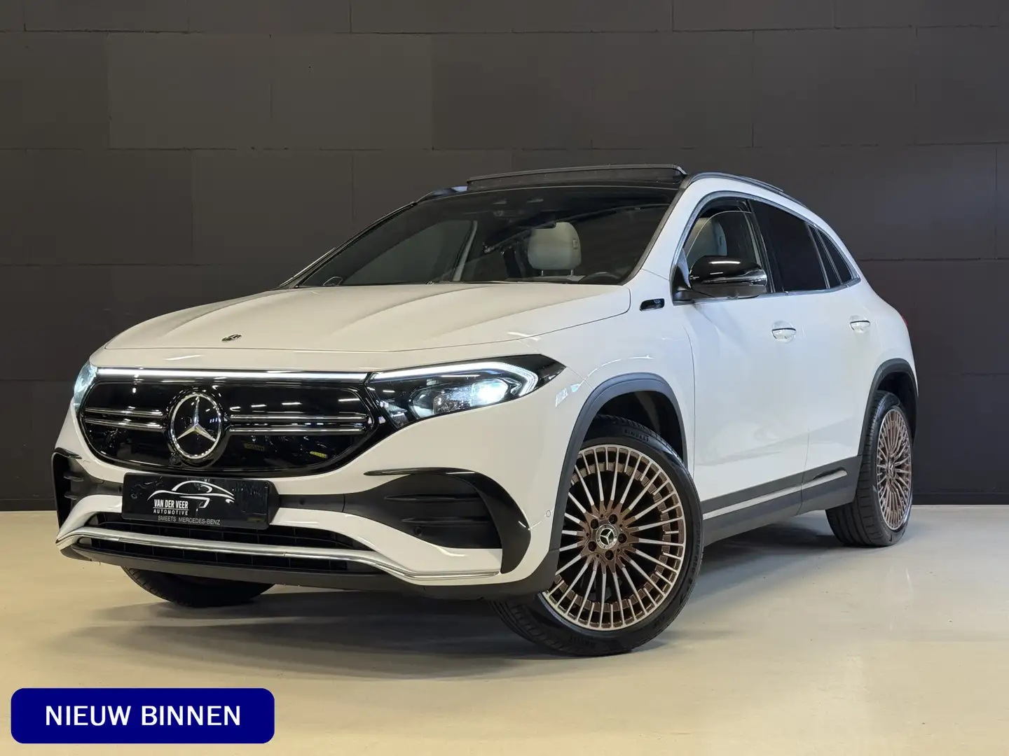 Mercedes-Benz EQA 250 Edition 1 67 kWh | Full options | AMG | Pano | Sfe Wit - 1