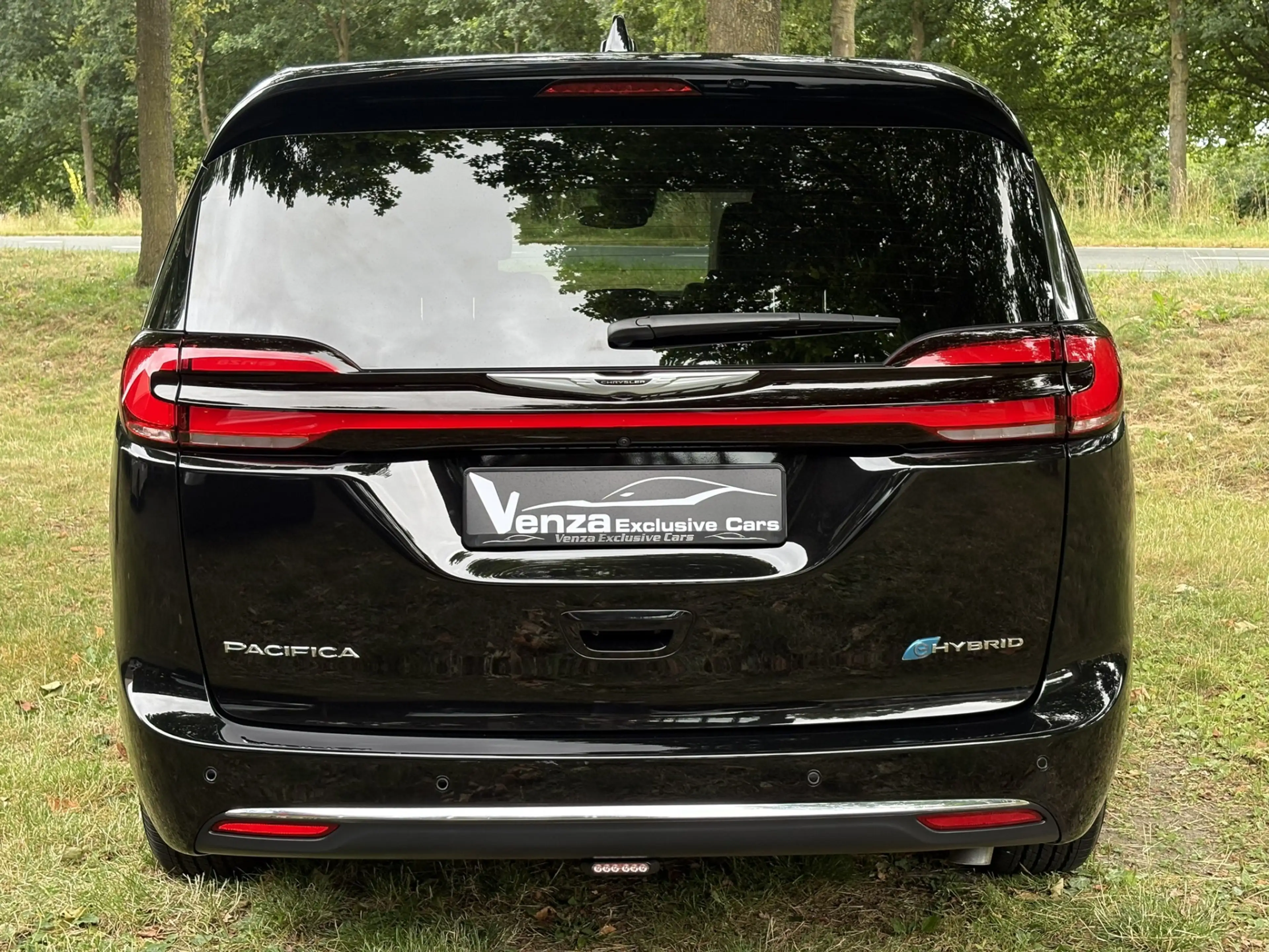 Chrysler Grand Voyager 3.6 V6 Hybrid ACC/360/Carplay — photo 5