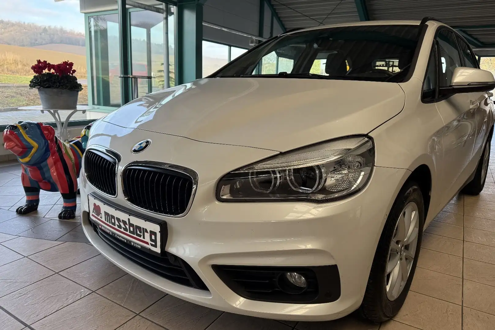 BMW 220 d Active Tourer Aut. "Advantage*LED SCHEINW.* Weiß - 2
