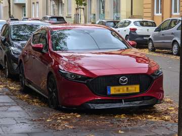 3 HATCHBACK 2.0 SKYACTIV-X 6AT 180 SKYCRUISE