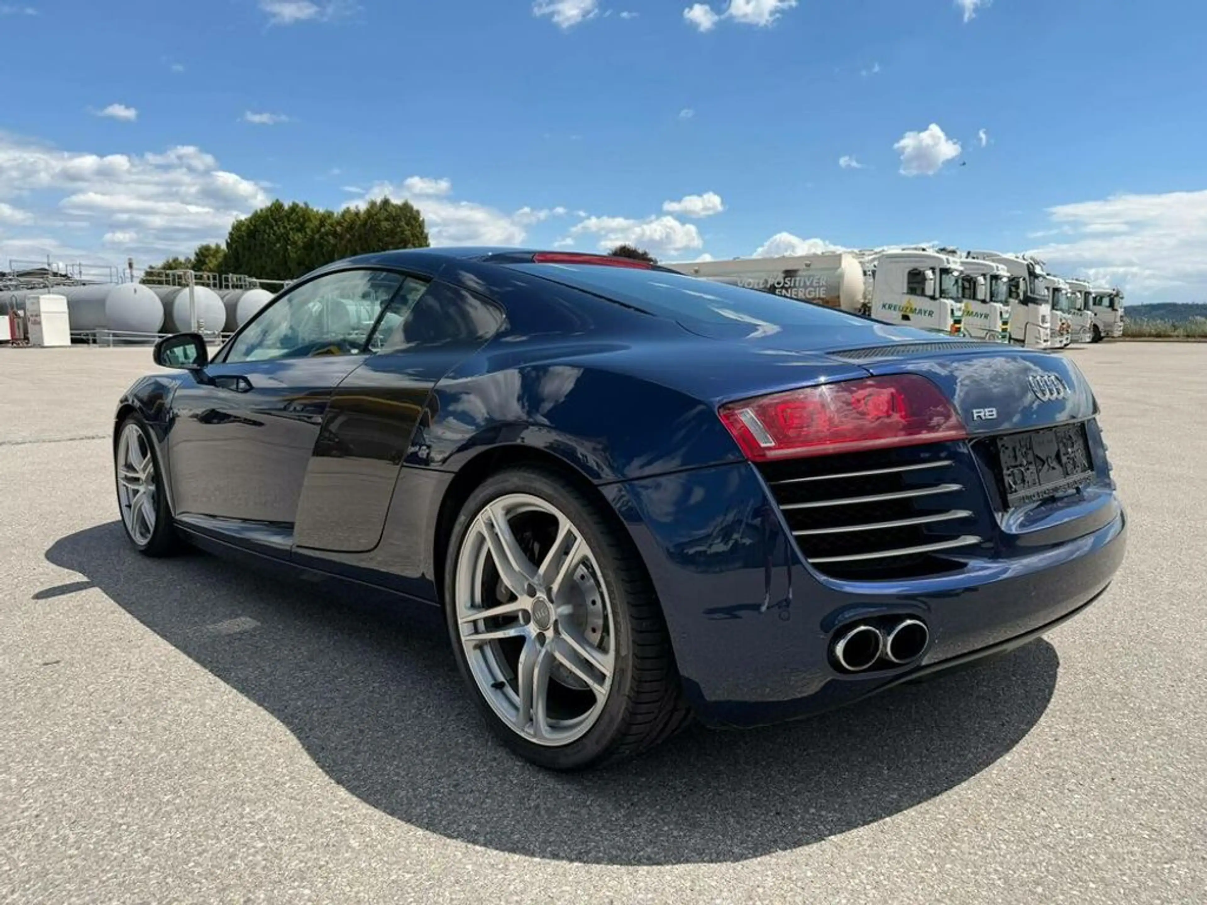 Audi R8 4.2 FSI quattro — photo 7