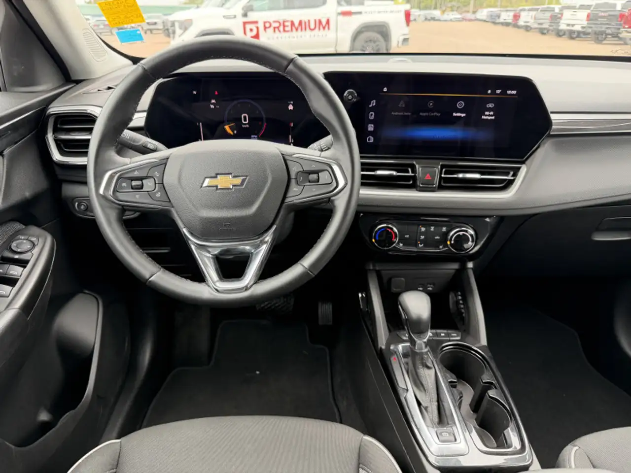 Chevrolet Trailblazer снимка Chevrolet Trailblazer