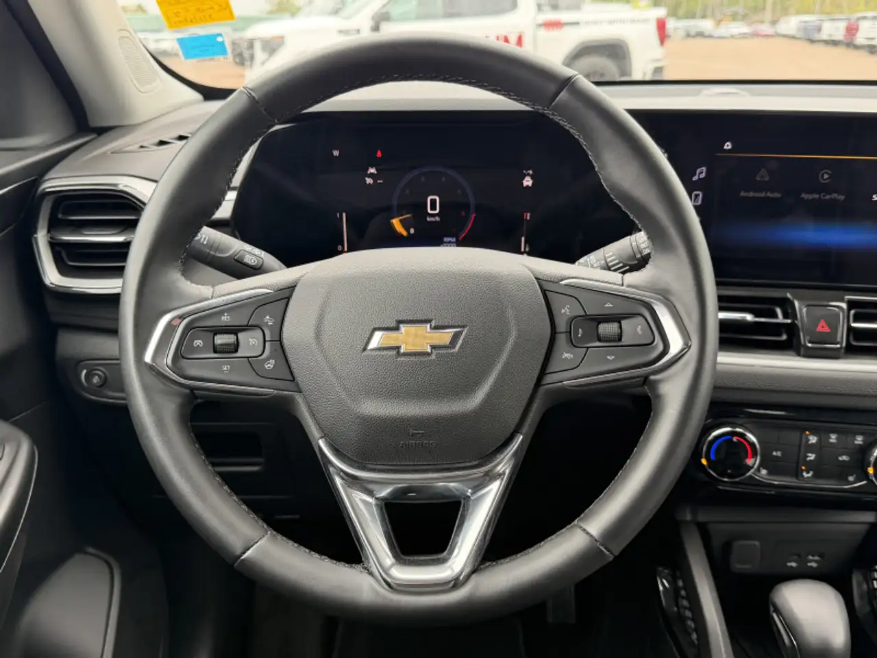 Chevrolet Trailblazer снимка Chevrolet Trailblazer