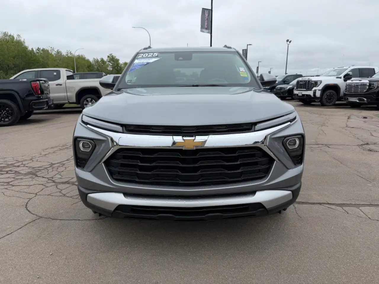 Chevrolet Trailblazer снимка Chevrolet Trailblazer