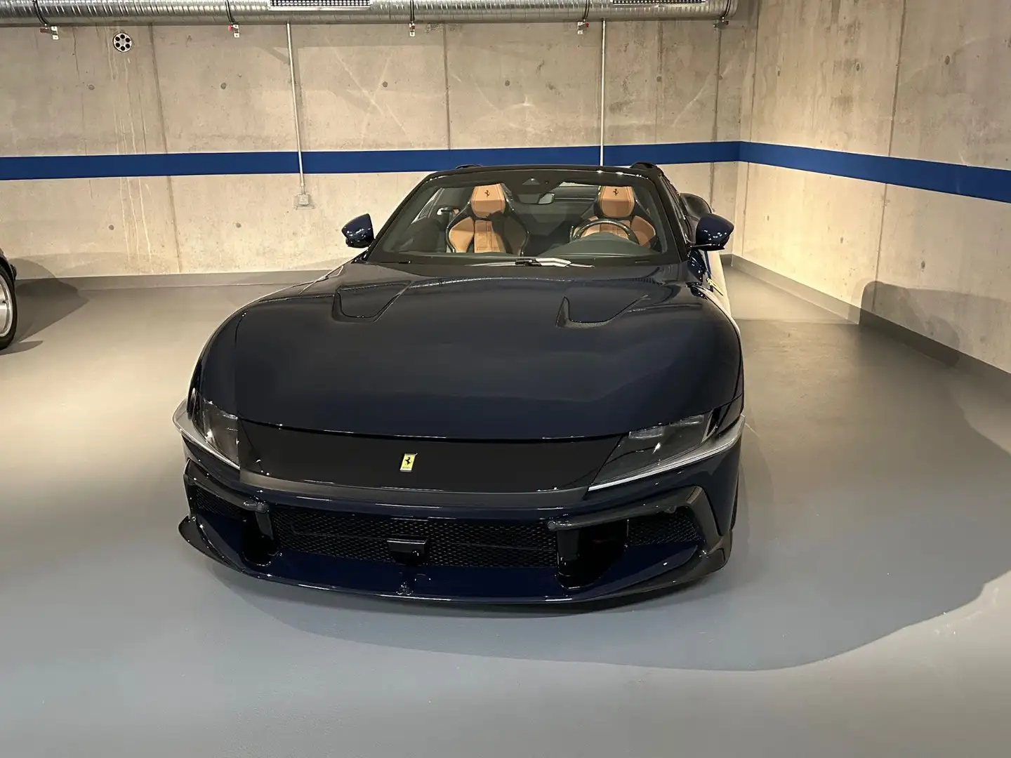 Ferrari 12Cilindri Spider *NEW*STOCK* CARBON*RACING*LIFT Blau - 2