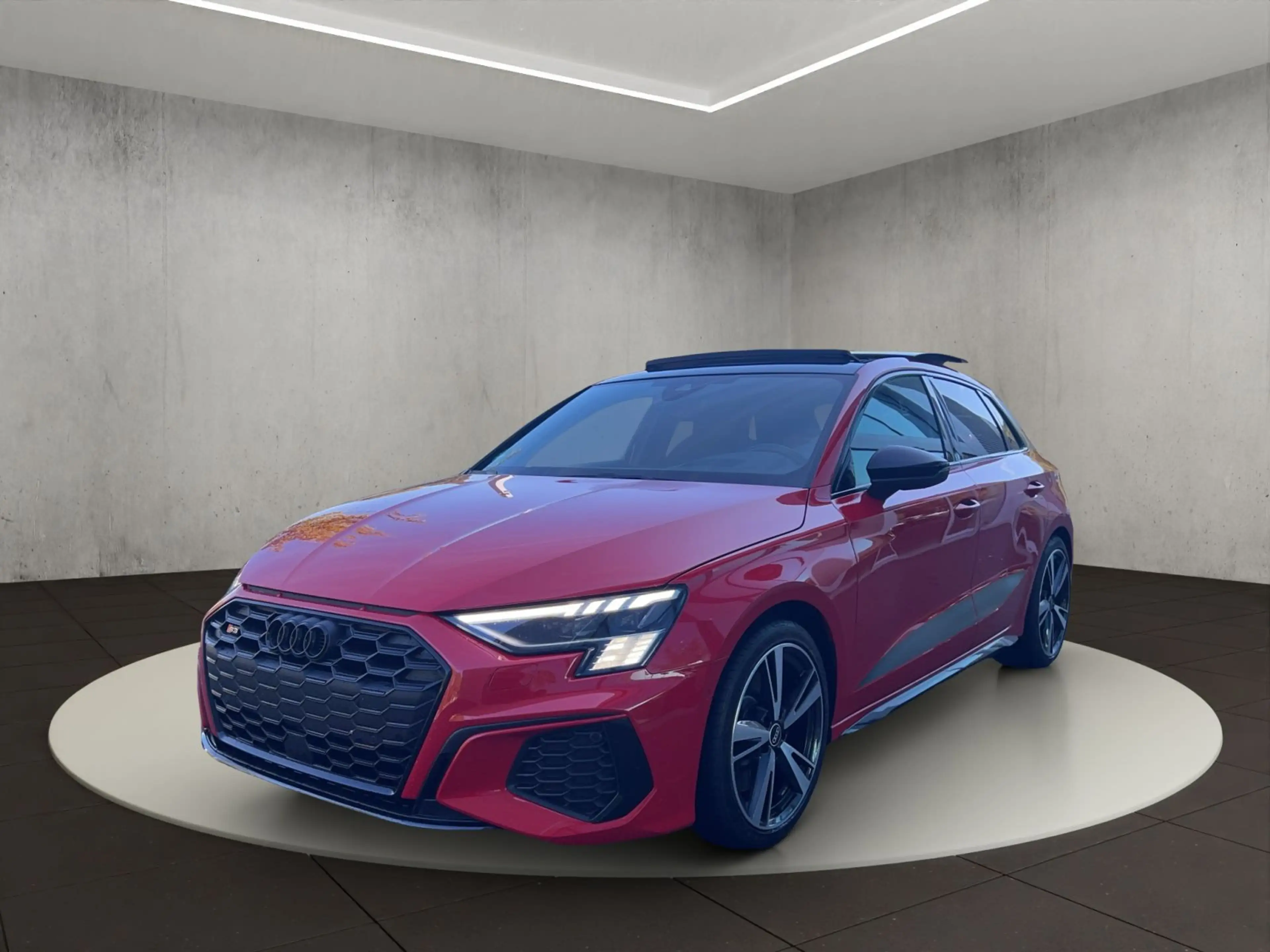 Audi S3 2.0 TFSI 228(310) kW(PS) S tronic
