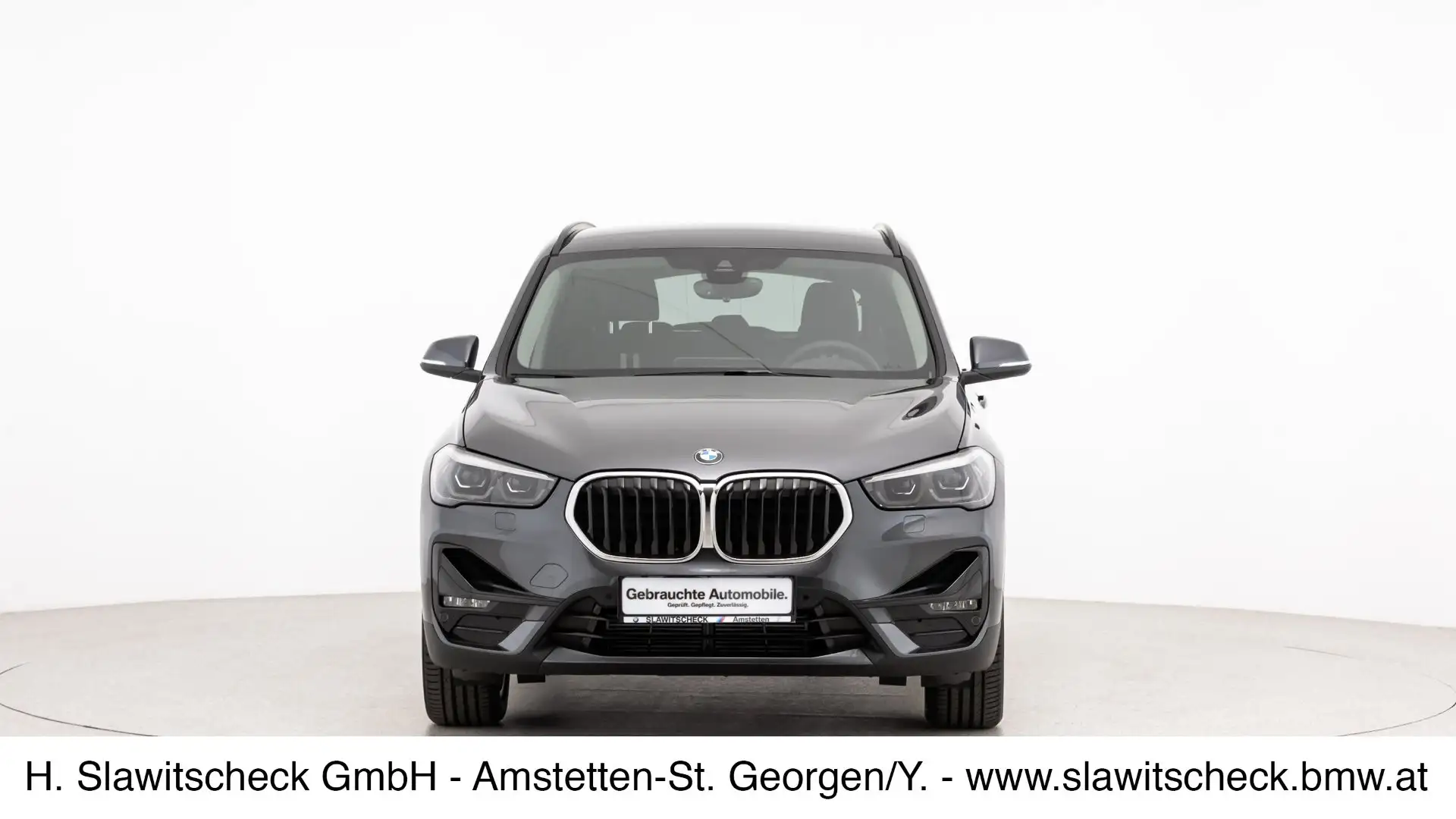 BMW X1 xDrive18d F48 Grau - 2