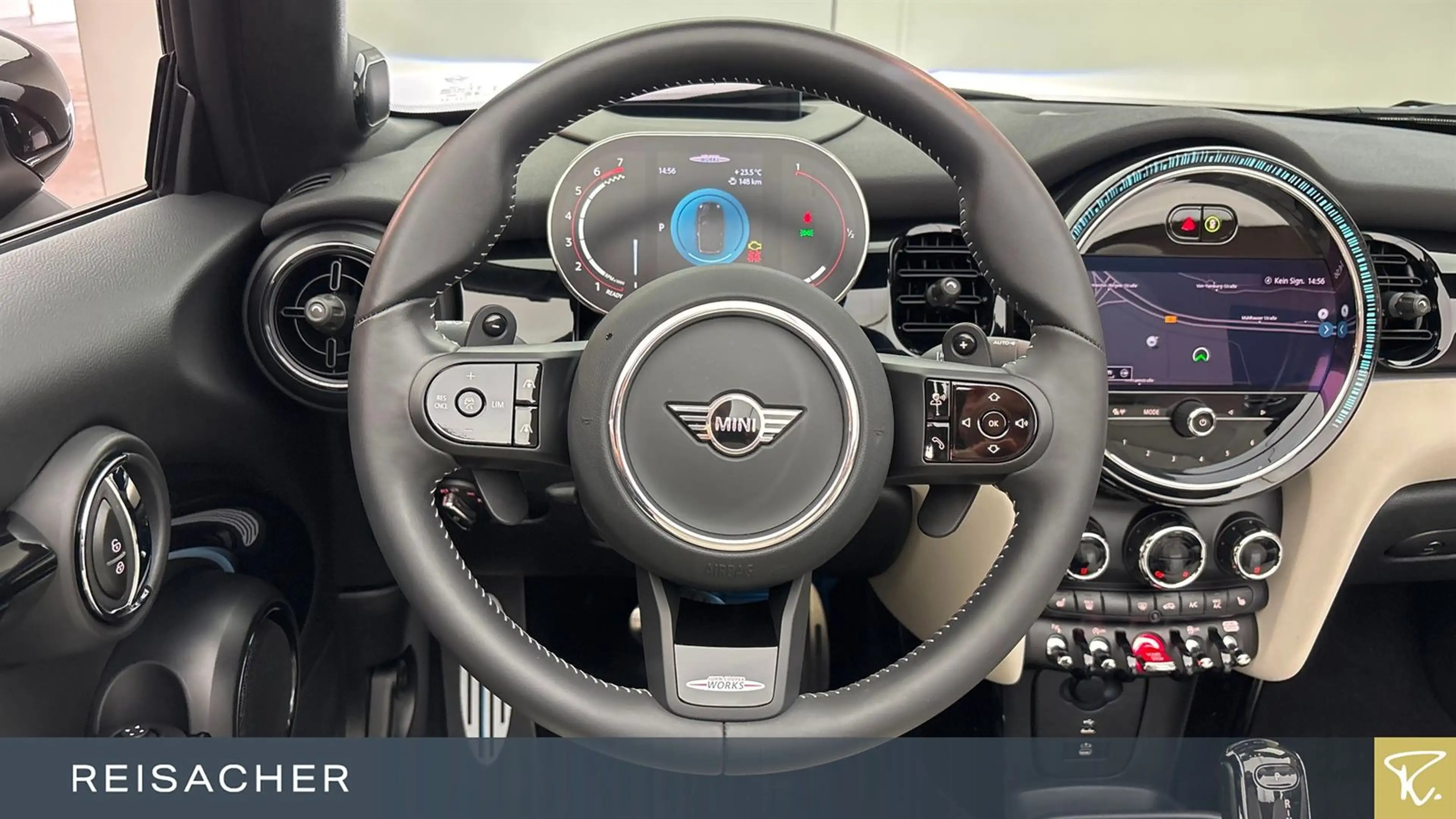 MINI John Cooper Works Cabrio JCW-Trim,SAG,ACC,RFK — photo 5