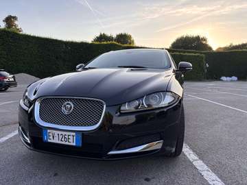 Sportbrake 2.2d Luxury 200cv auto