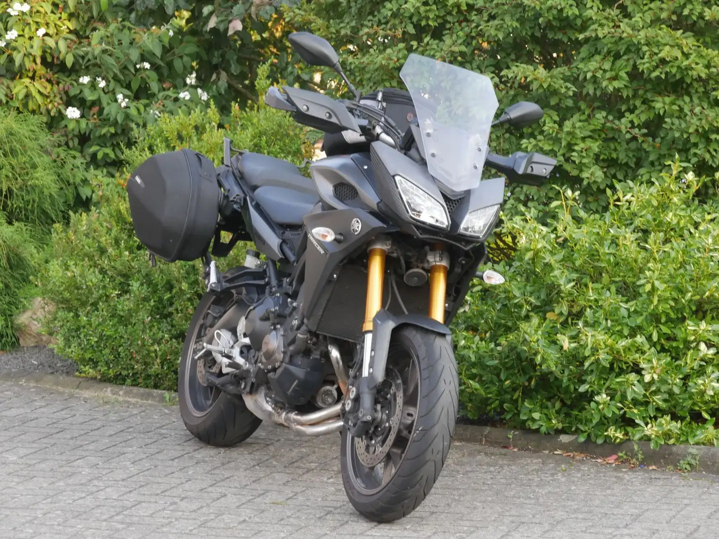 Yamaha MT-09 Tracer 900 mit Zubehör Szary - 1