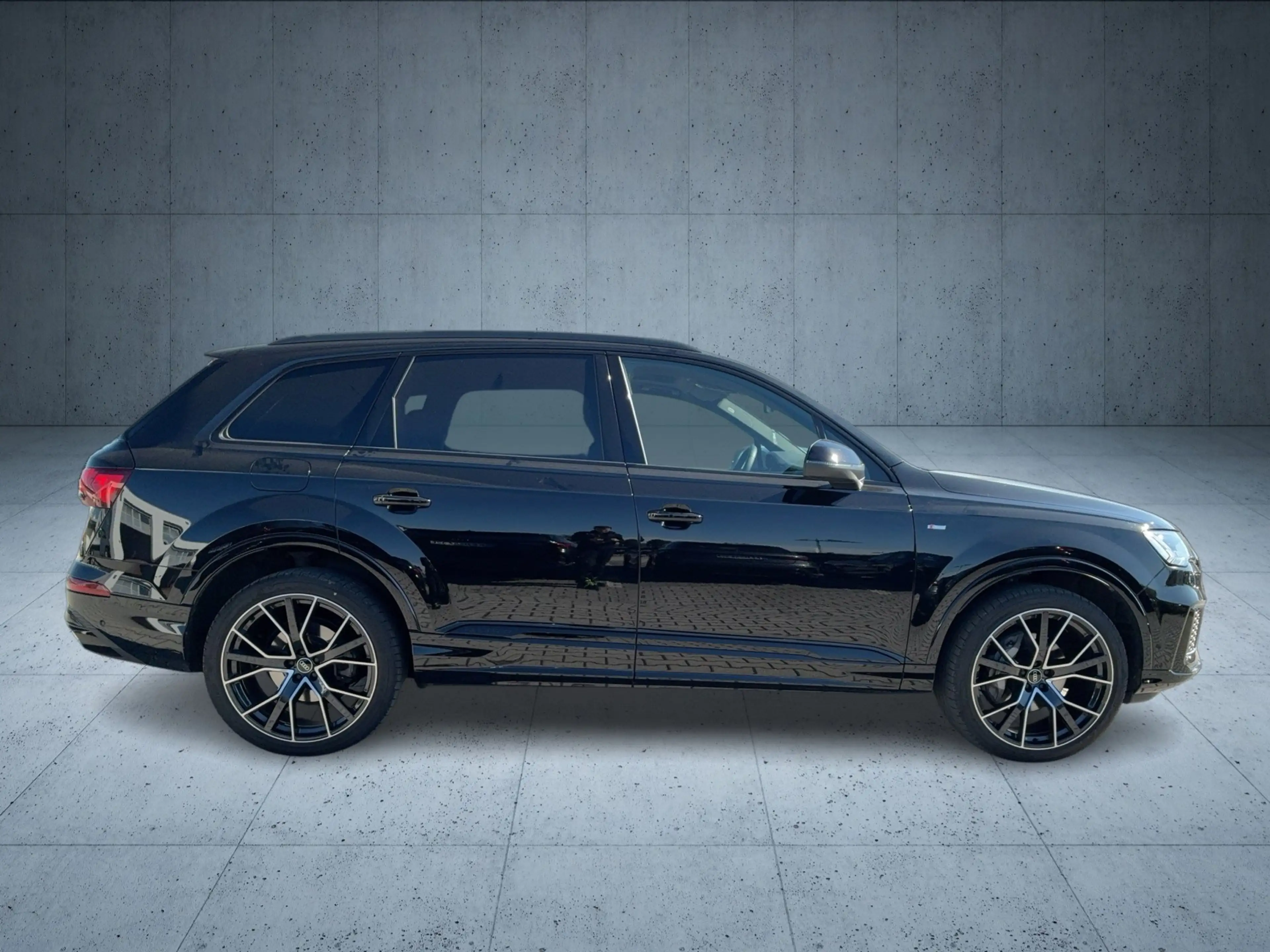 Audi Q7 SUV S line S line 50 TDI quattro 210(286) tiptron — photo 7