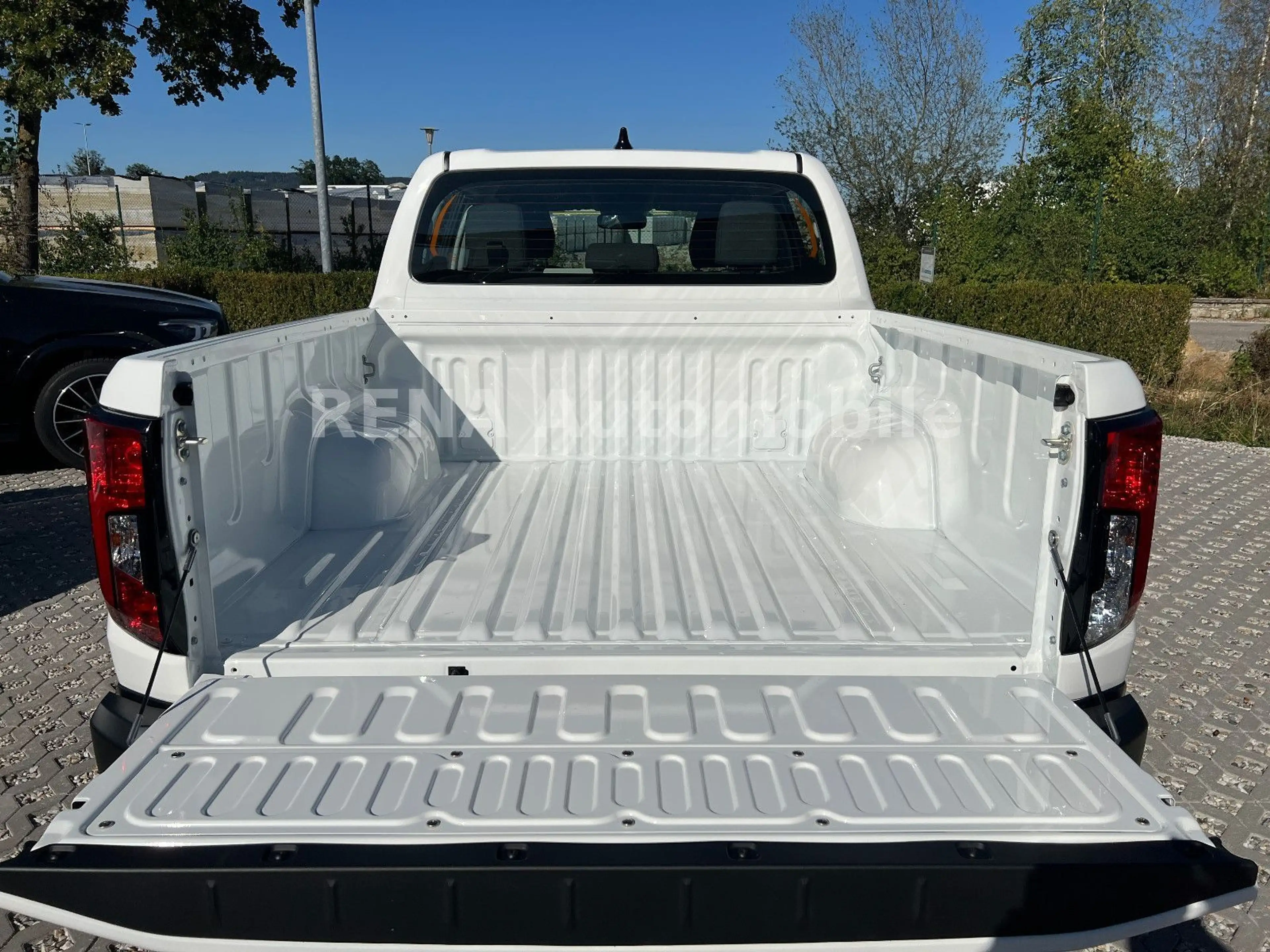 Toyota Hilux 2.8 D-4D Mild-Hybrid *Klima*APP*LED*2026 — photo 8