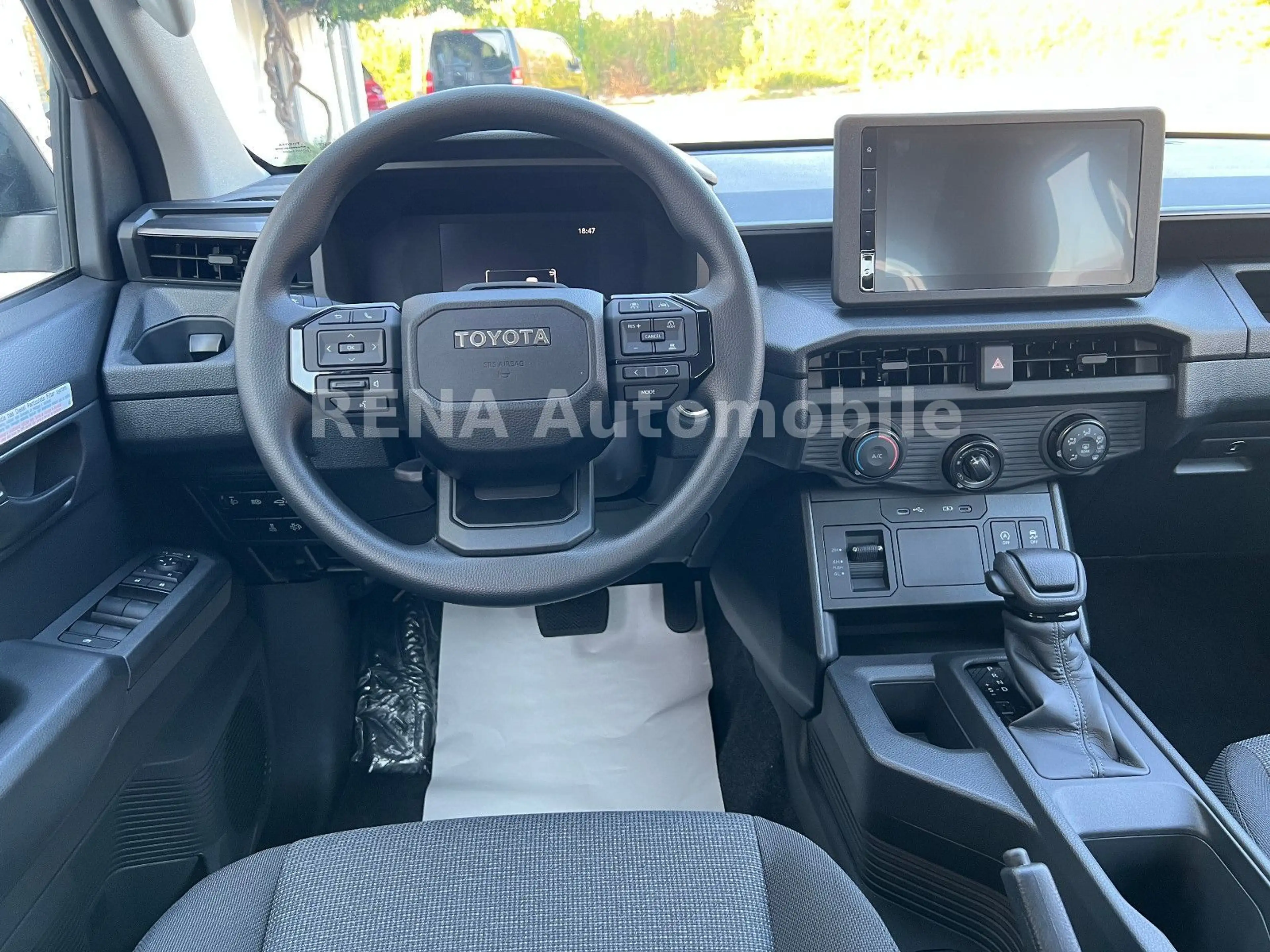 Toyota Hilux 2.8 D-4D Mild-Hybrid *Klima*APP*LED*2026 — photo 12