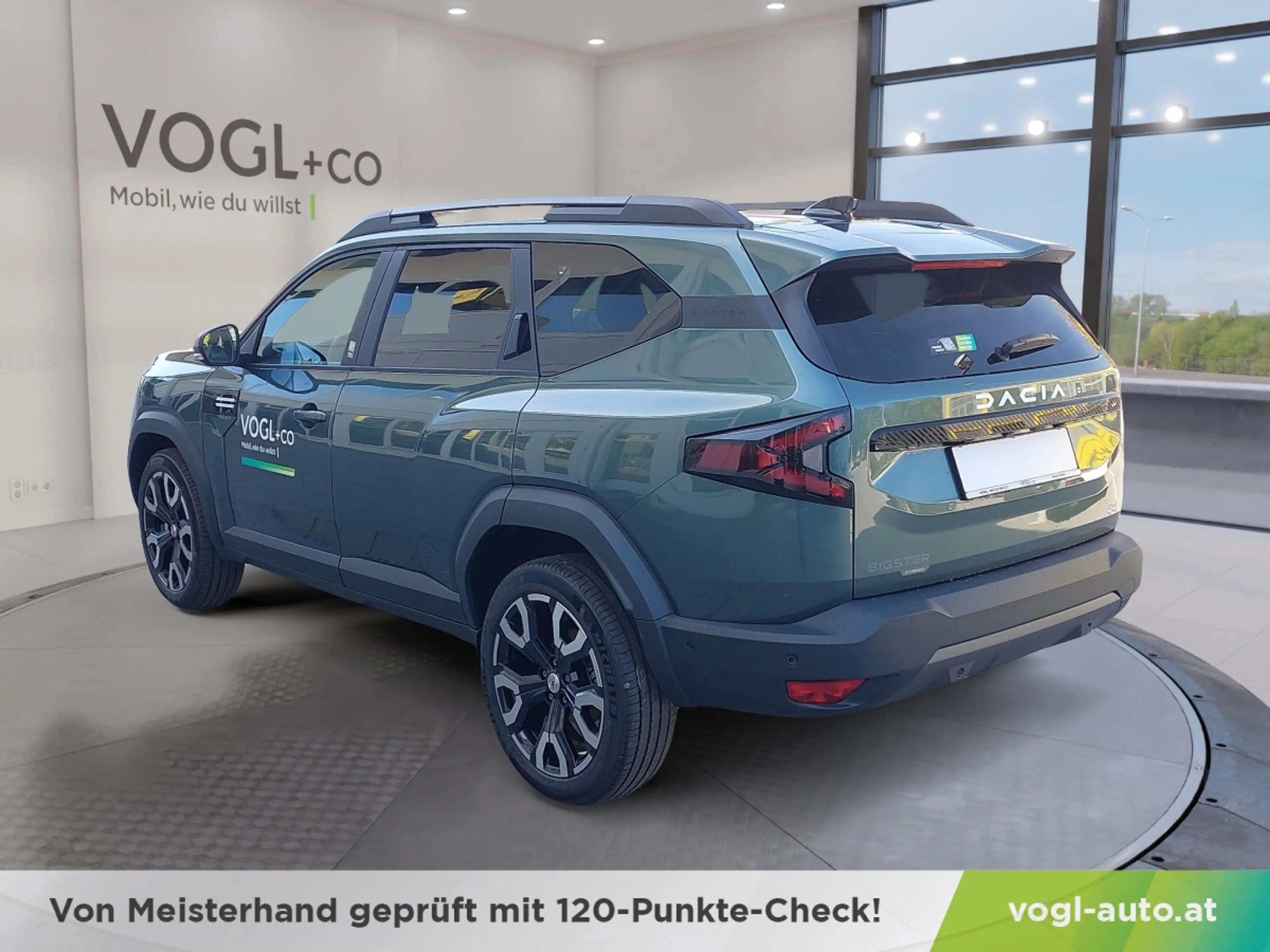 Dacia Bigster BIGSTER Journey Hybrid 150 4x4 — photo 3