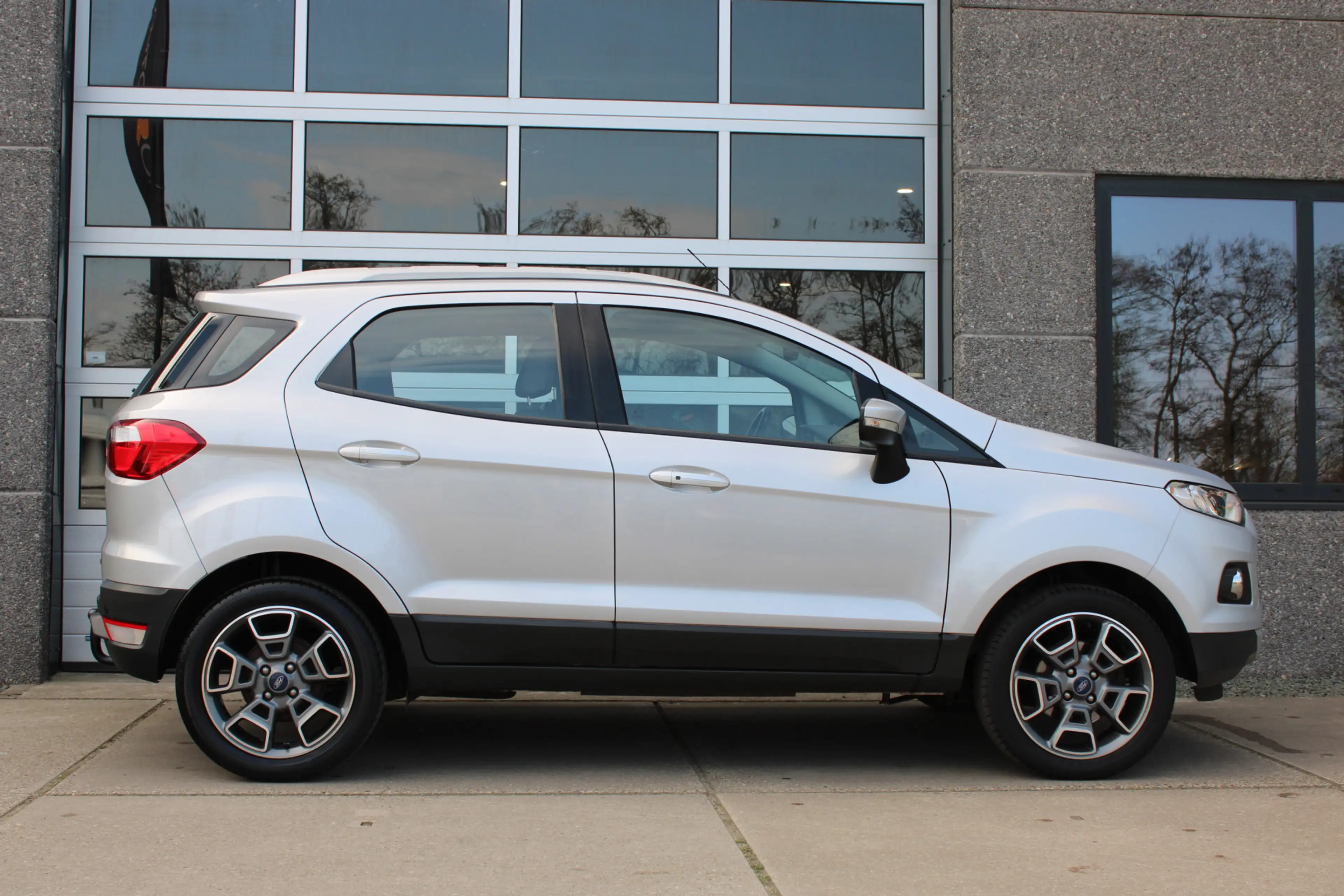 Ford EcoSport 1.0 EcoBoost Titanium Trekhaak Stoelverwarming Dea — photo 4