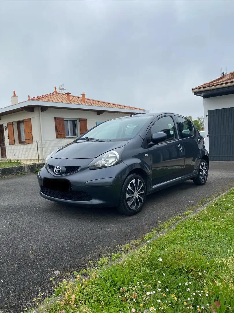 Toyota Aygo 1.0 VVT-i - 1