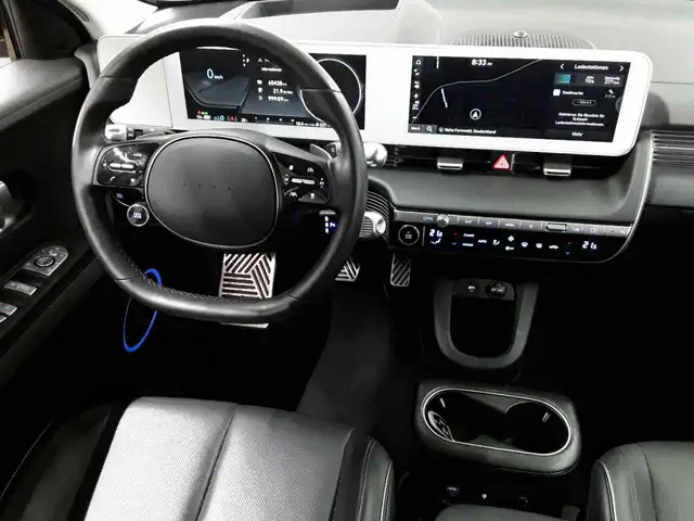 Hyundai Ioniq view 10