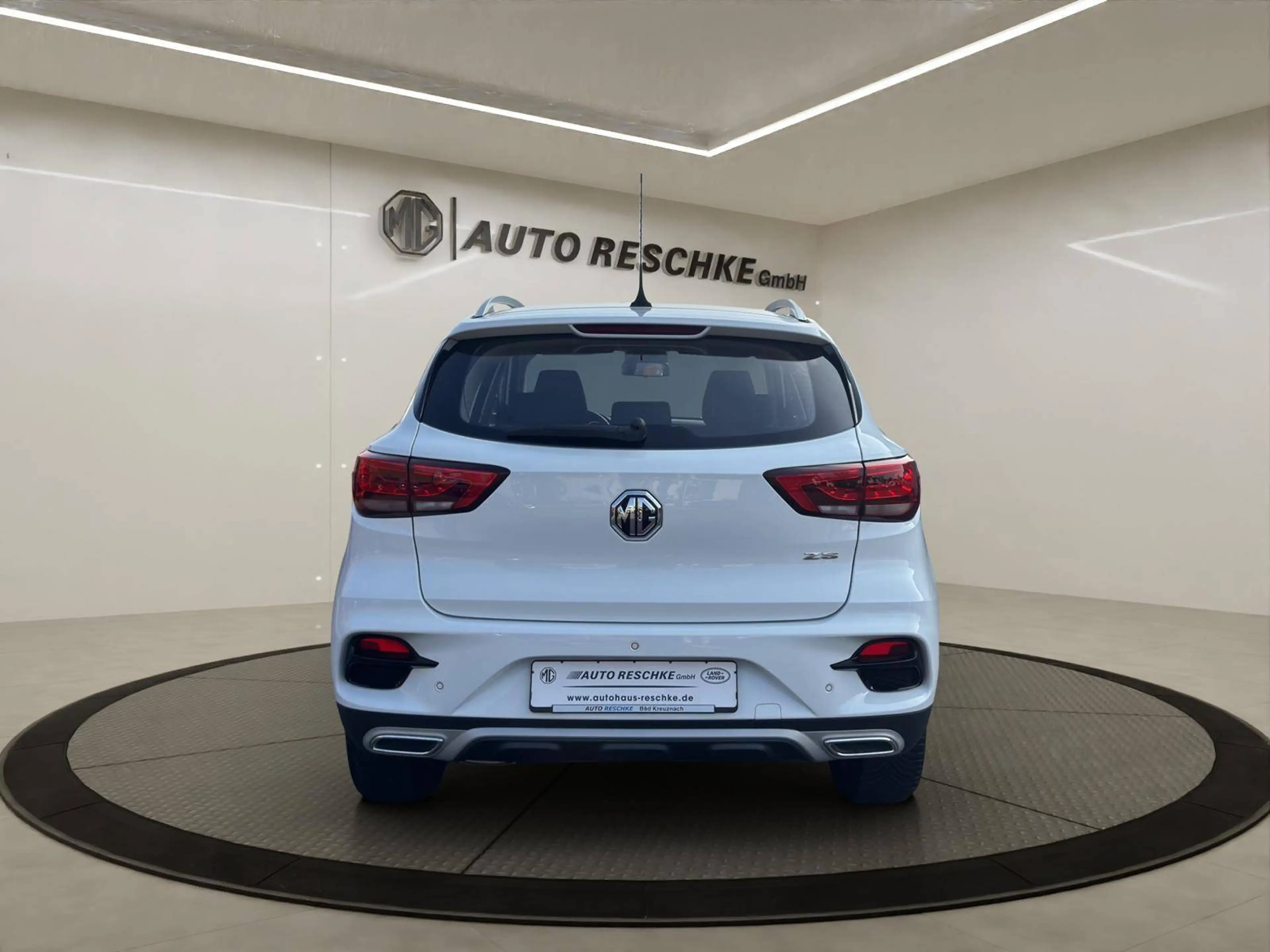MG ZS ICW 1.5 VTI Comfort! Allwetterreifen! Sofort Verfügbar! — photo 4