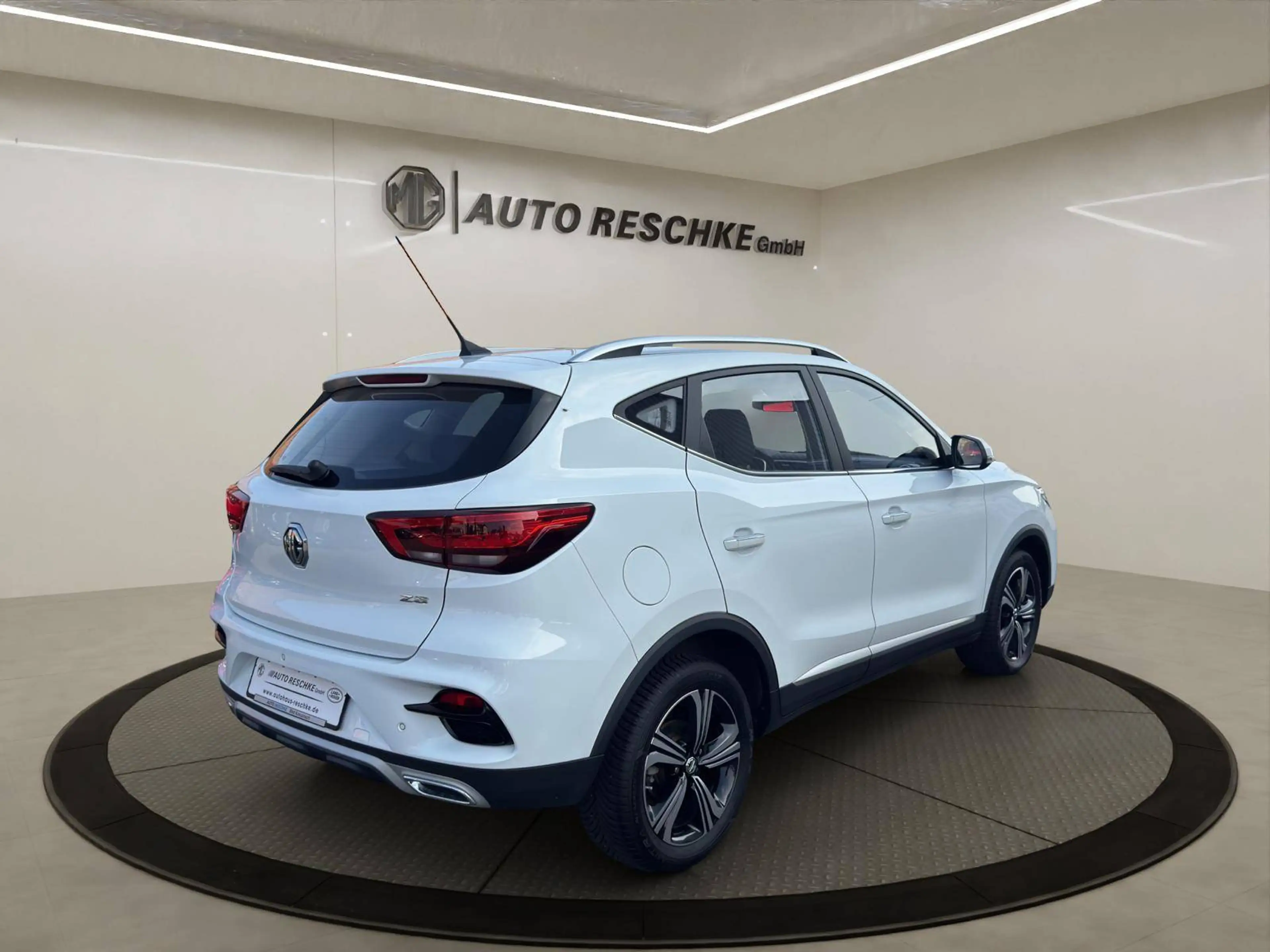 MG ZS ICW 1.5 VTI Comfort! Allwetterreifen! Sofort Verfügbar! — photo 5