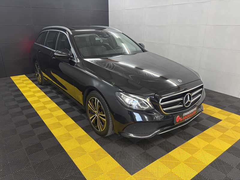 Mercedes-Benz E 400 d 4Matic+Head-Up+Kam+LED+Pano+Temp+Navi — photo 3