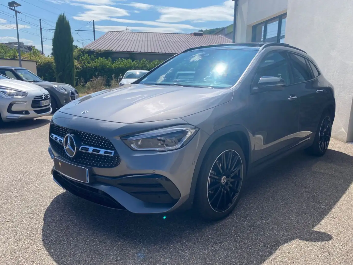 Mercedes-Benz GLA 250 250 EQ-POWER AMG Line Pack Sport Black Grau - 1