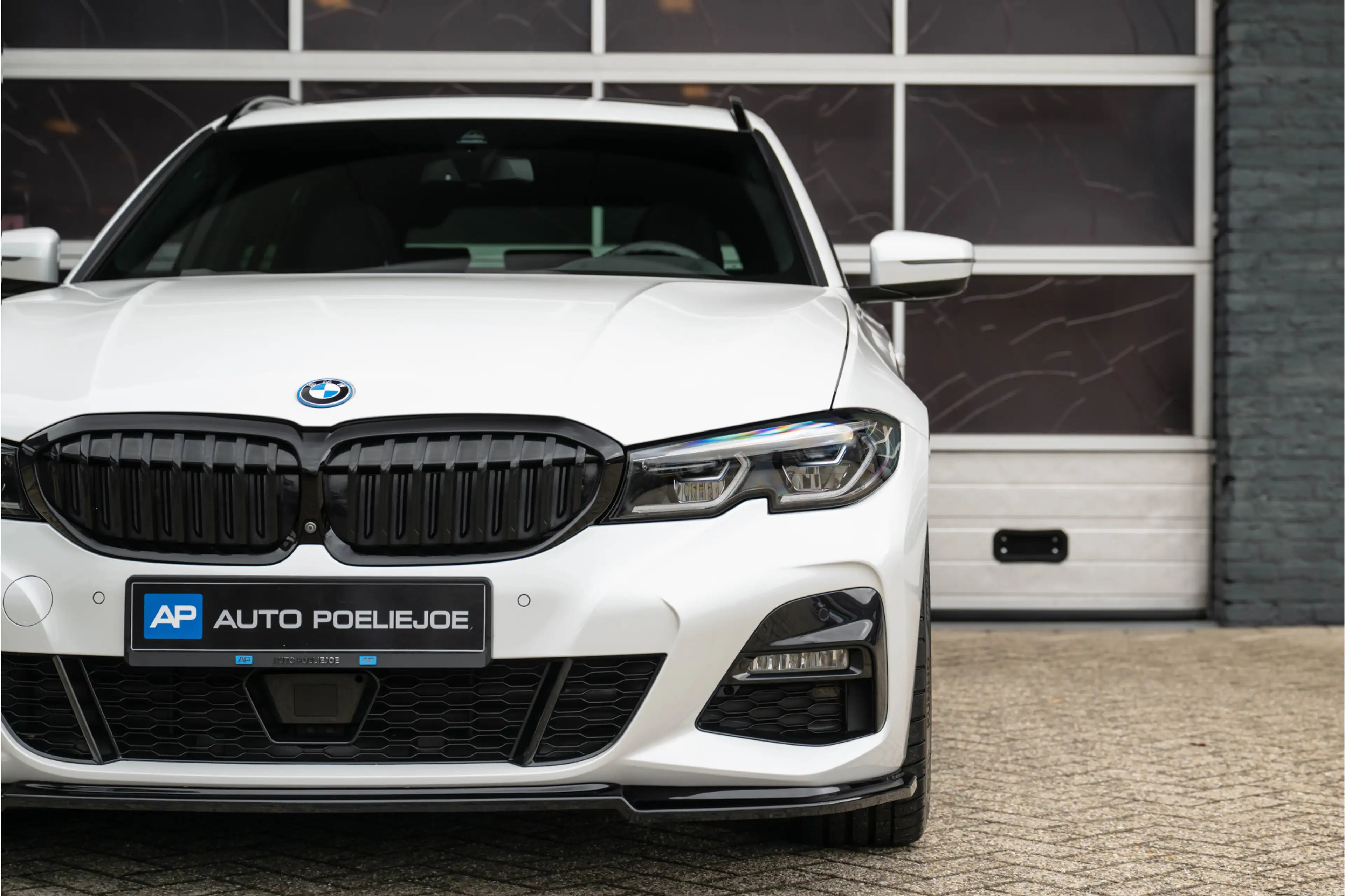 BMW 330 3-serie Touring 330e High Executive M Sport, Pano, — photo 39