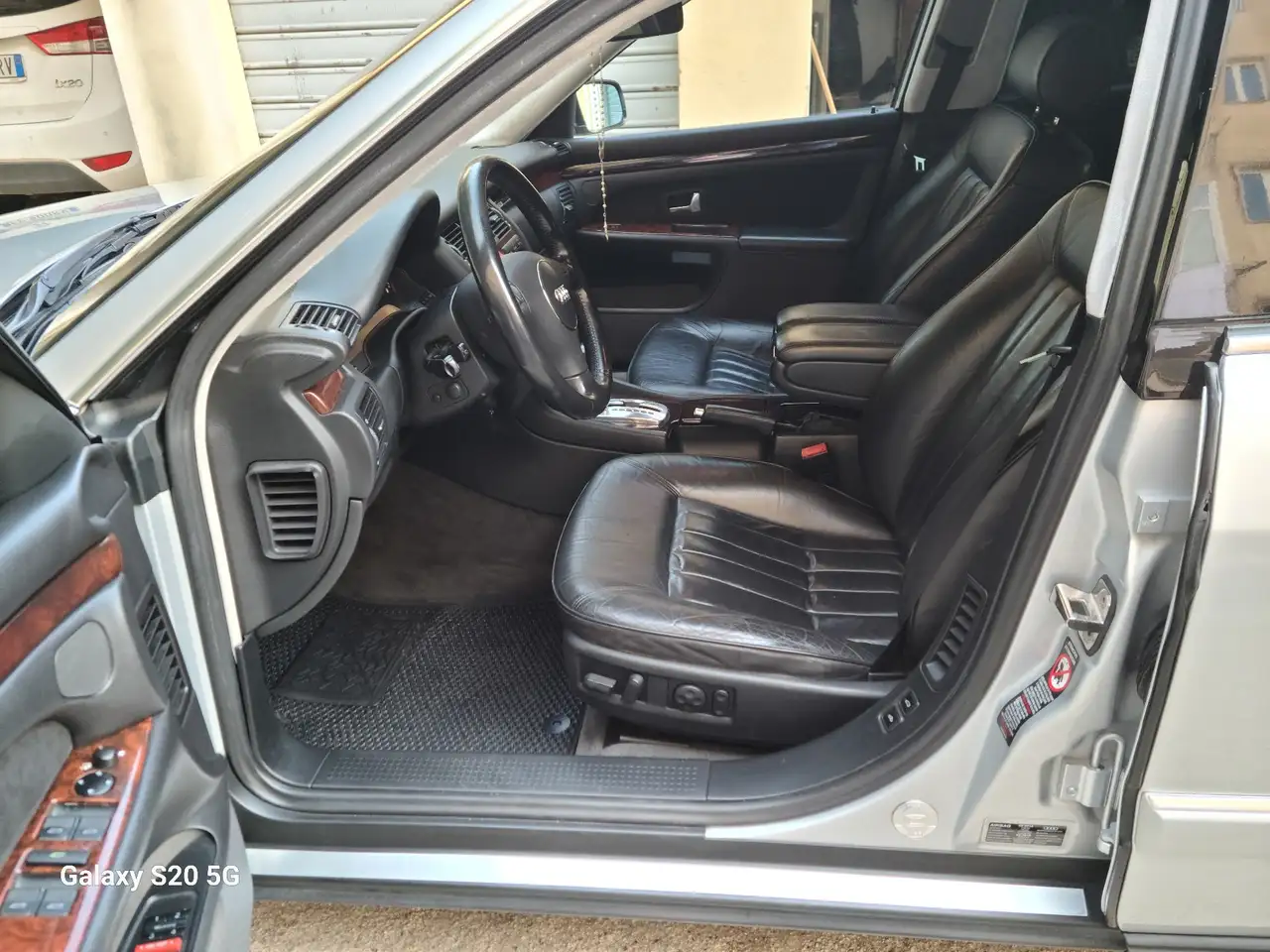 Audi A8 3.3 V8 tdi quattro tiptronic, foto 4