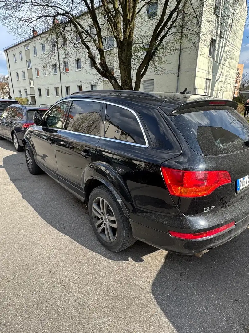 Audi Q7 3.0 TDI DPF quattro tiptronic Schwarz - 1