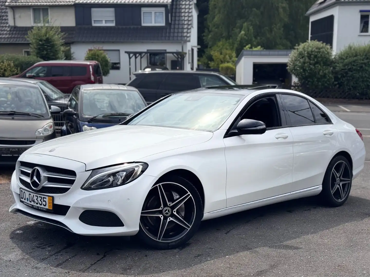 Mercedes-Benz C 220 d AMG Line lenkrad Blanc - 1