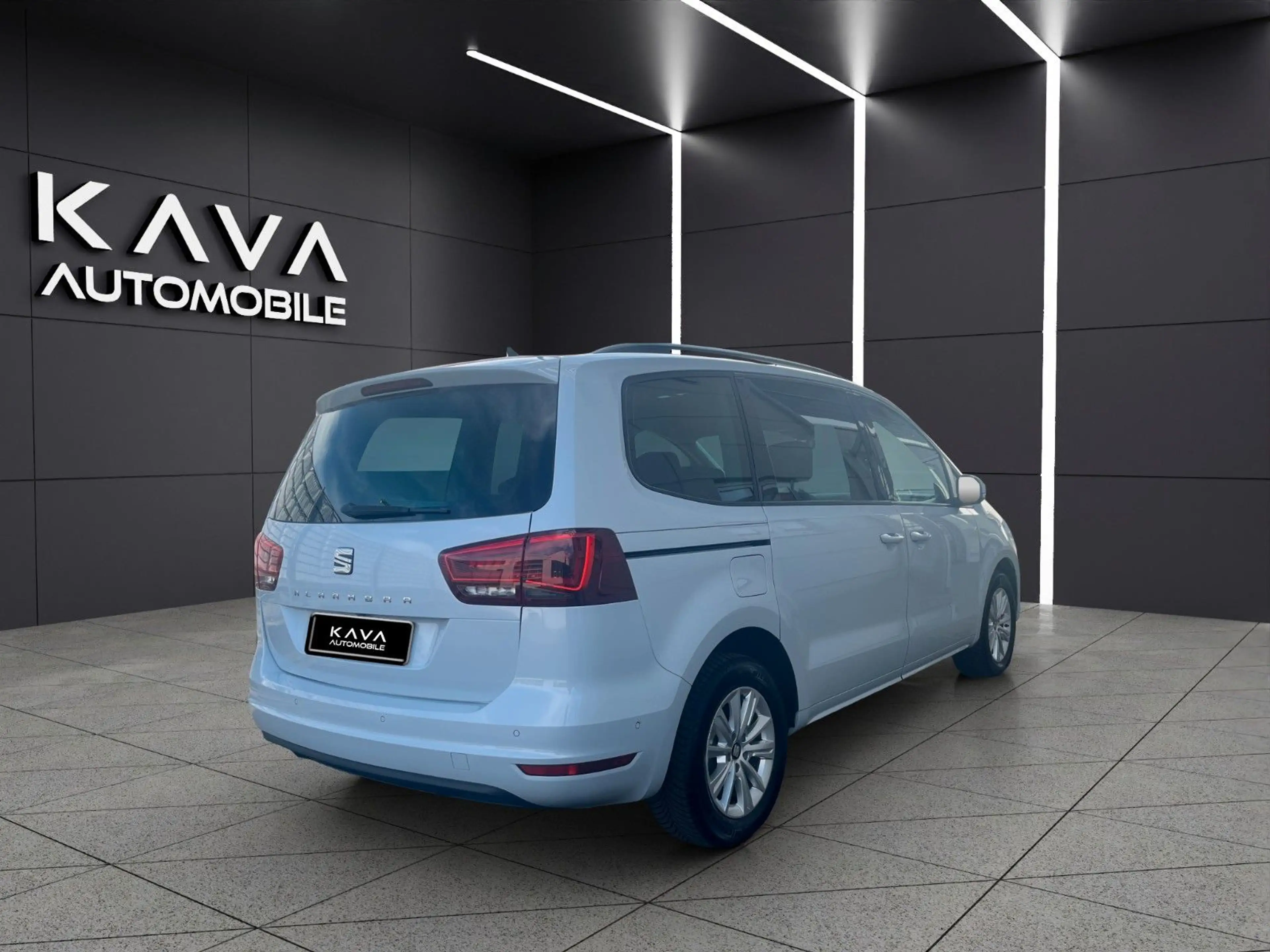 SEAT Alhambra Style Navi*Kamera*Tempo*7Si*AHK*SHZ*BT — photo 4