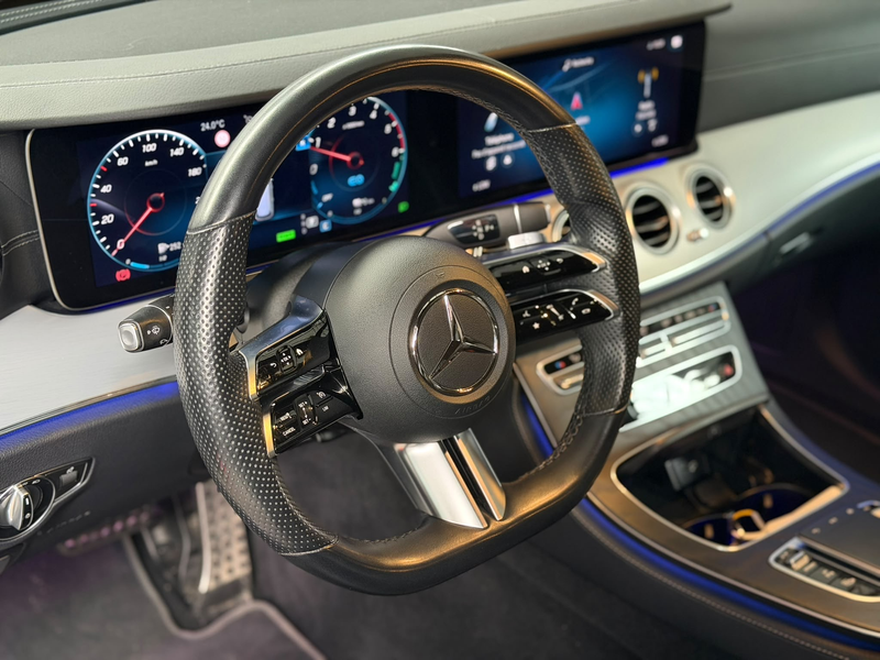 Mercedes-Benz E 300 de PHEV * NEW MODEL * PACK AMG * CUIR * GARANTIE 12 MOIS * — photo 7