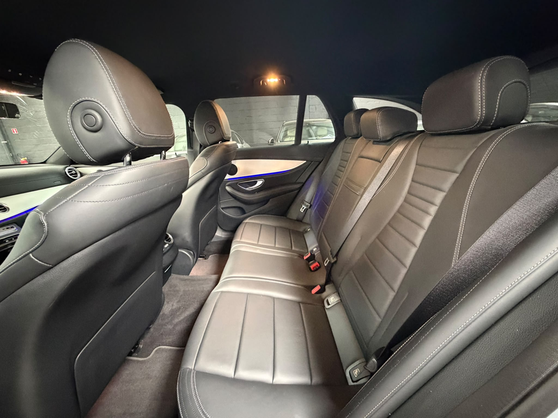 Mercedes-Benz E 300 de PHEV * NEW MODEL * PACK AMG * CUIR * GARANTIE 12 MOIS * — photo 9