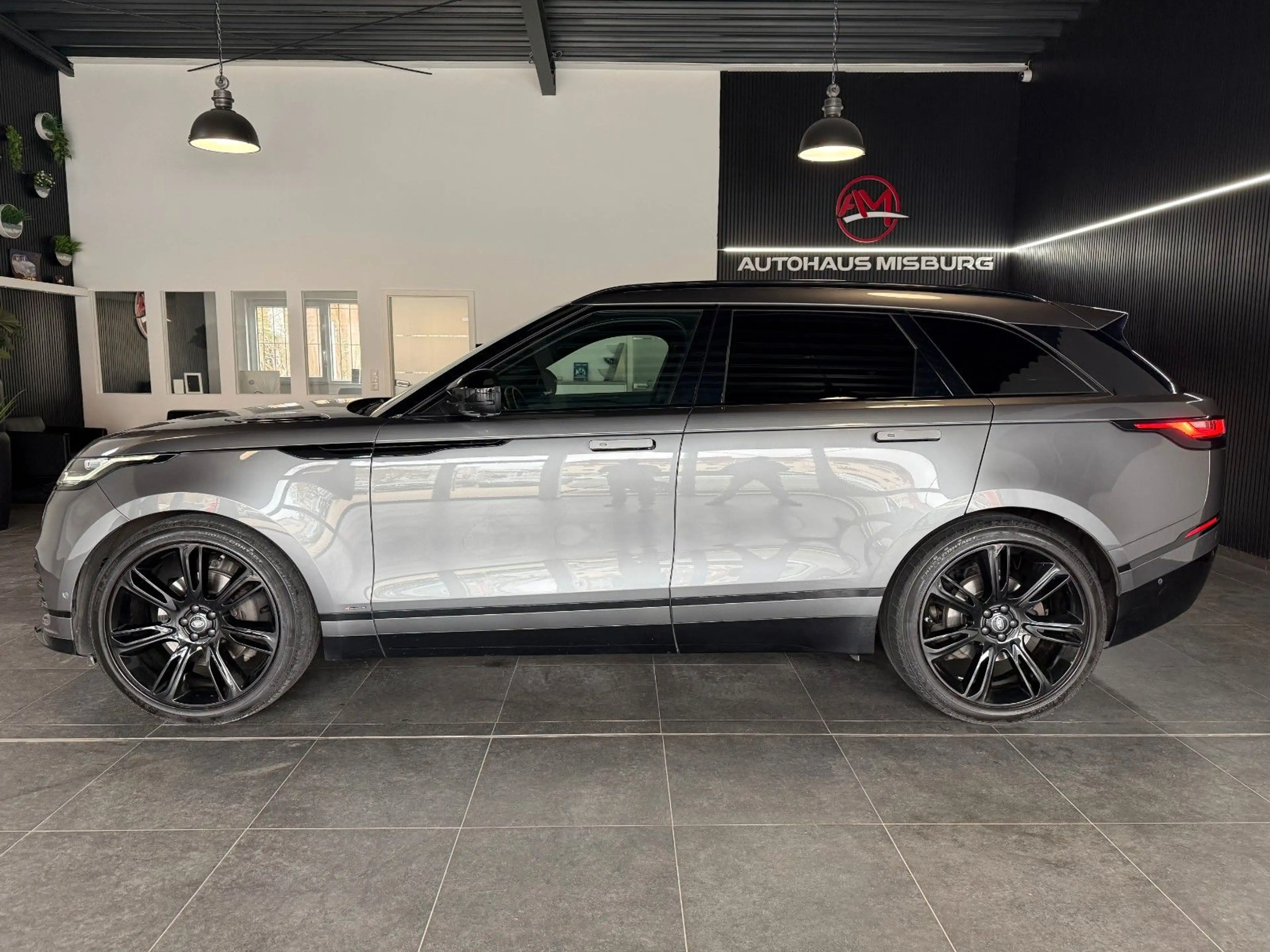Land Rover Range Rover Velar R-Dynamic HSE/Pano-Stand-Hzg — photo 8