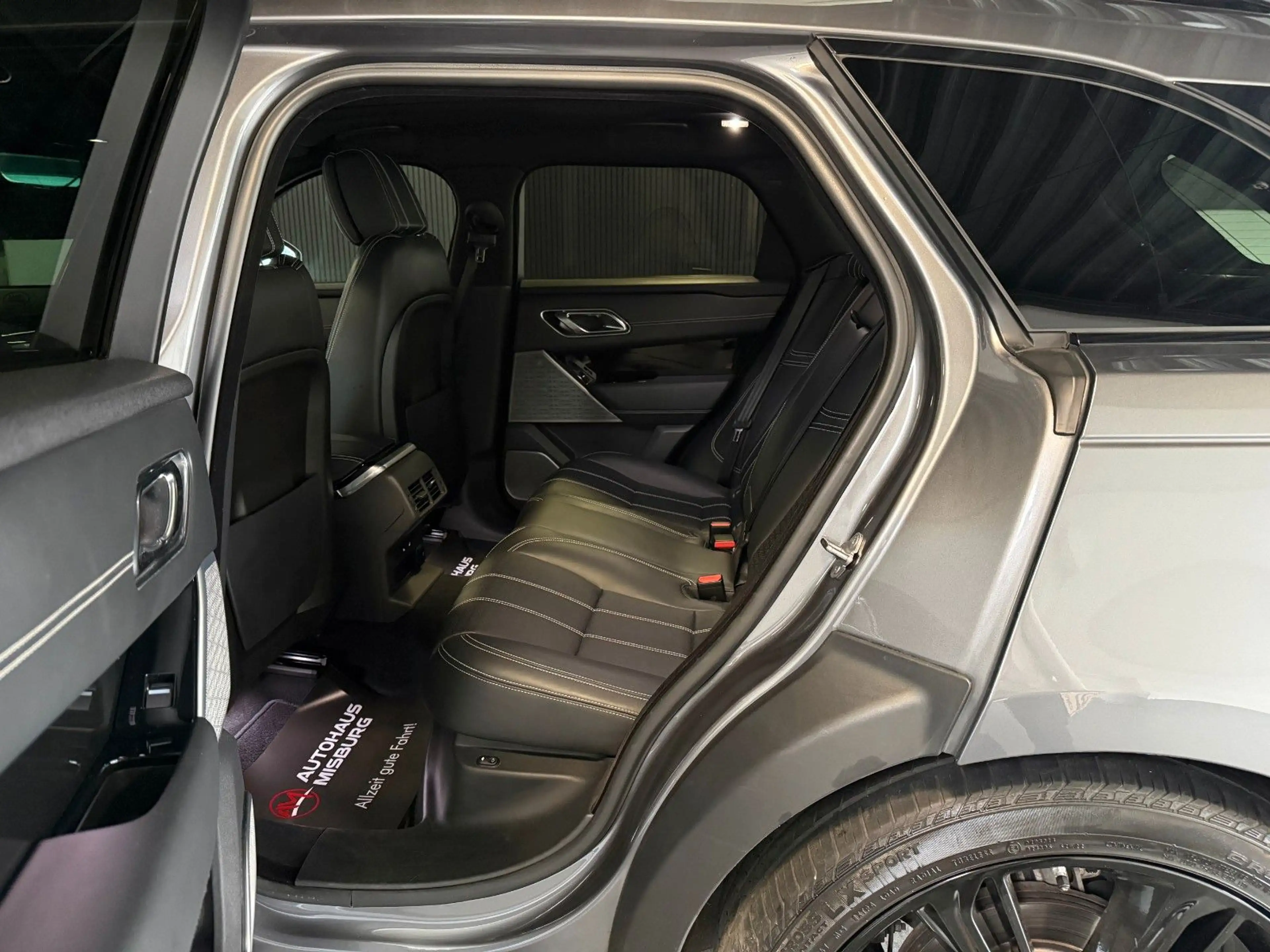 Land Rover Range Rover Velar R-Dynamic HSE/Pano-Stand-Hzg — photo 15
