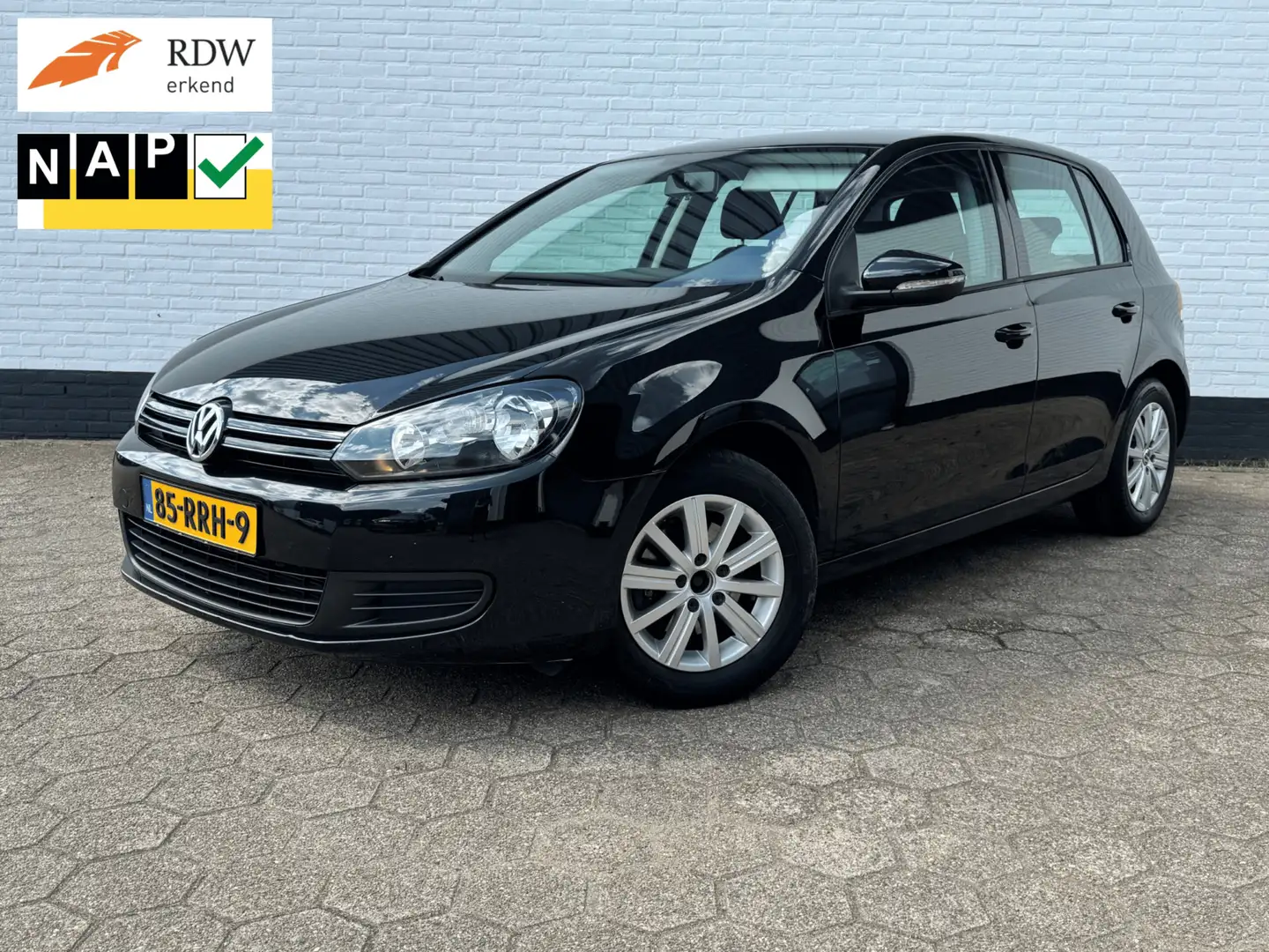 Volkswagen Golf 1.2 TSI Comfortline TREKHAAK l CRUISE l KETTING NI Zwart - 1